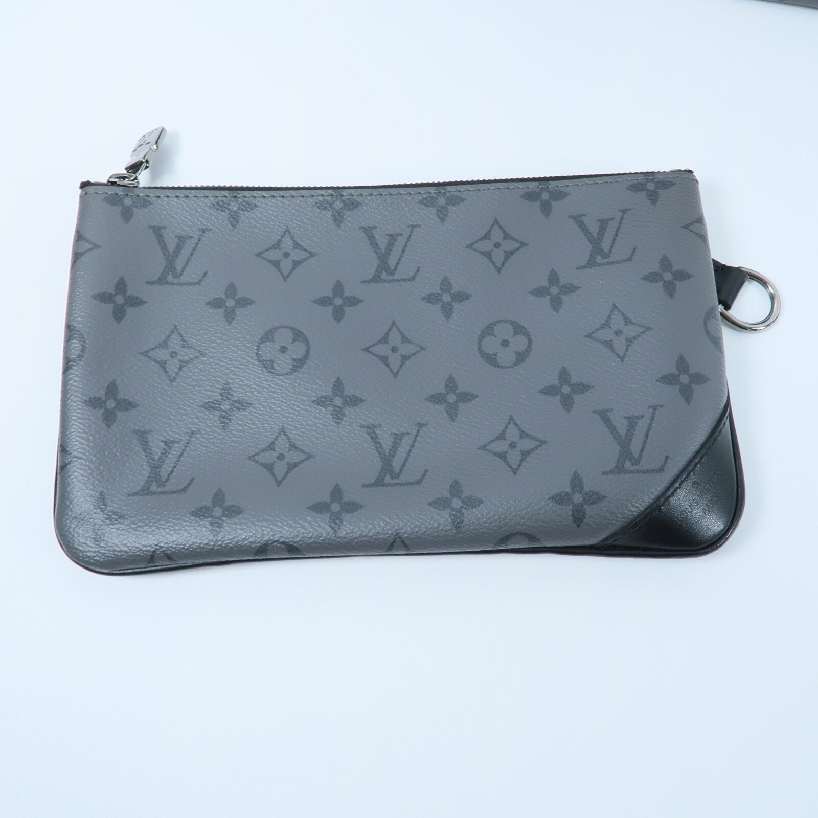 LOUIS VUITTON Monogram Eclipse Reverse Trio Messenger肩背袋