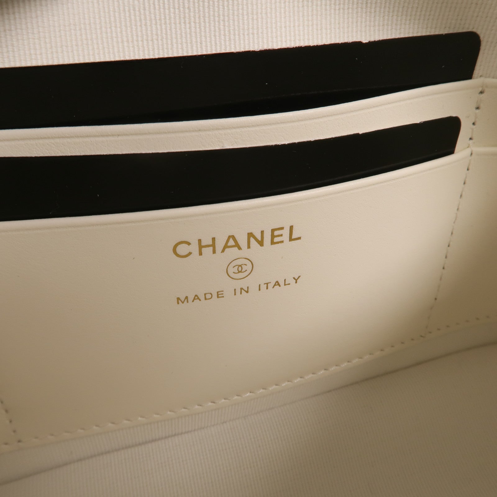 CHANEL 牛皮皮革Chain Shoulder鏈帶肩背袋