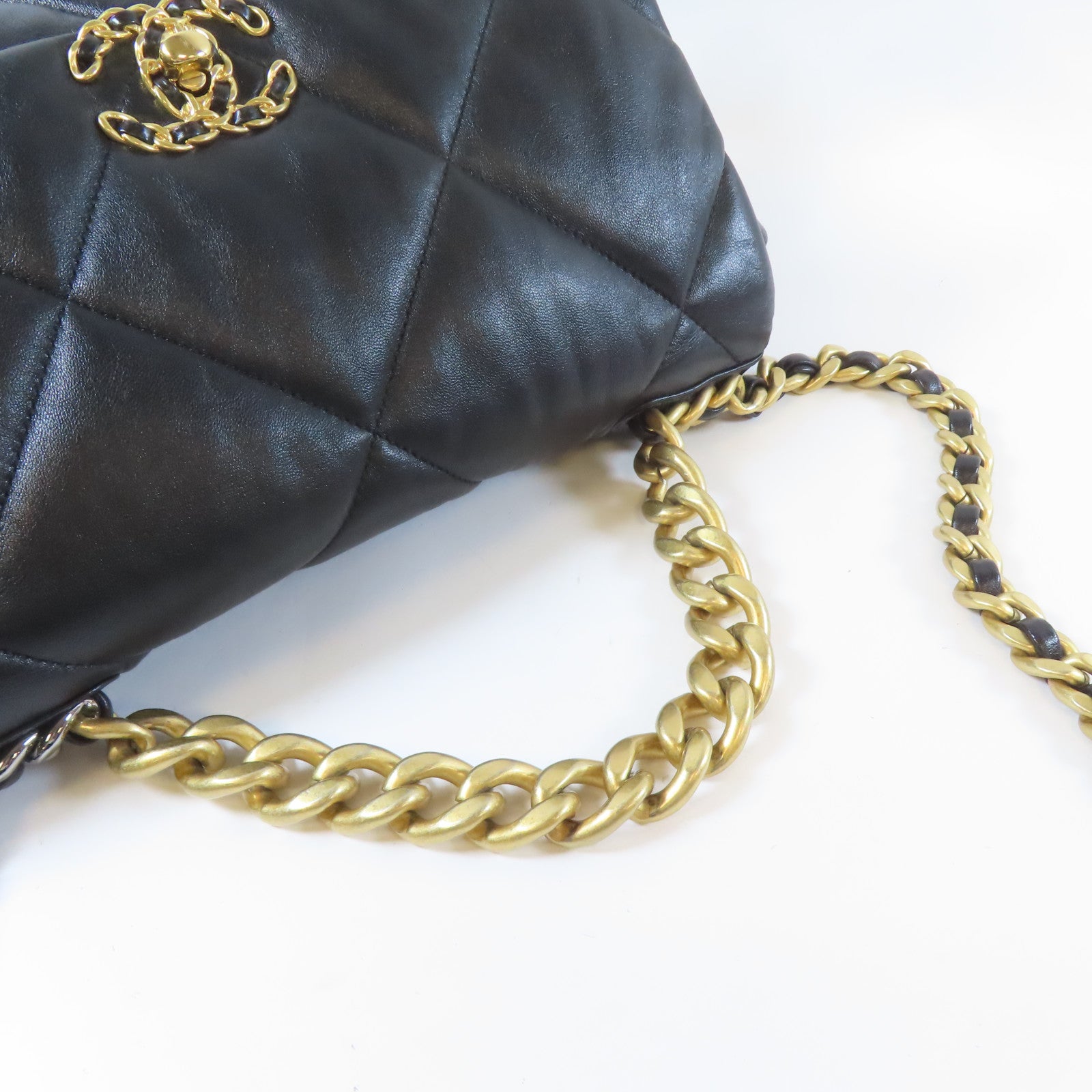 CHANEL 【激減優惠】菱格羊皮皮革C19 Large Chain Shoulder Bag金扣手挽肩背兩用袋黑色