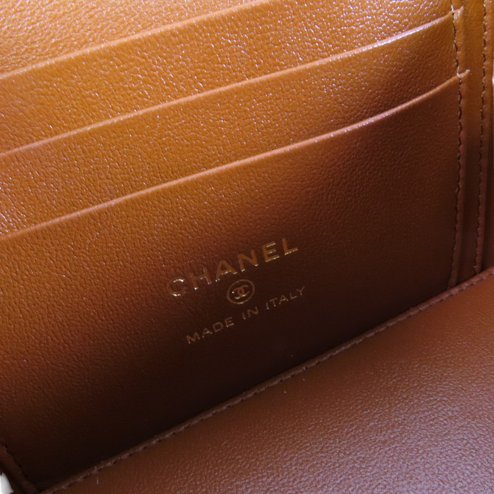 CHANEL 牛皮皮革Vanity Bag金扣鏈帶肩背袋