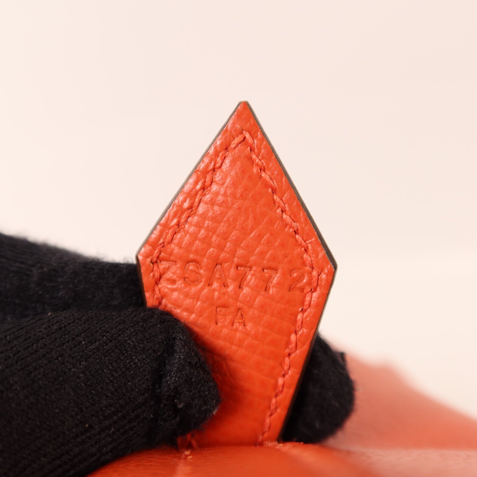 HERMES Epsom皮革Bolide 27金扣手挽肩背兩用袋Capucine