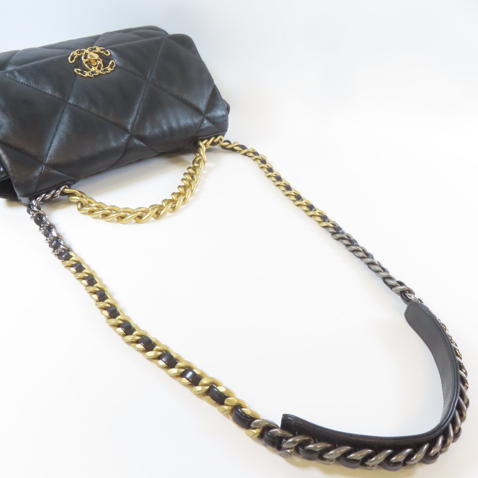 CHANEL 【激減優惠】菱格羊皮皮革C19 Large Chain Shoulder Bag金扣手挽肩背兩用袋黑色