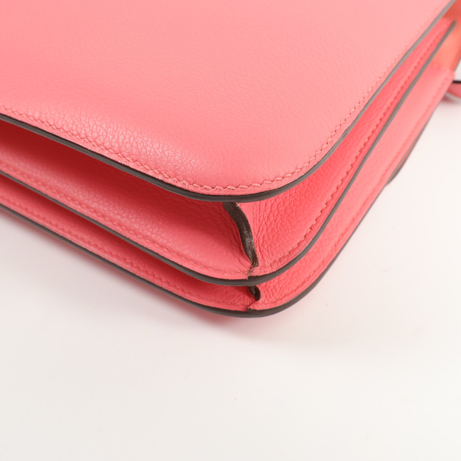 HERMES Evercolor皮革Constance 24肩背袋Rose Azalee
