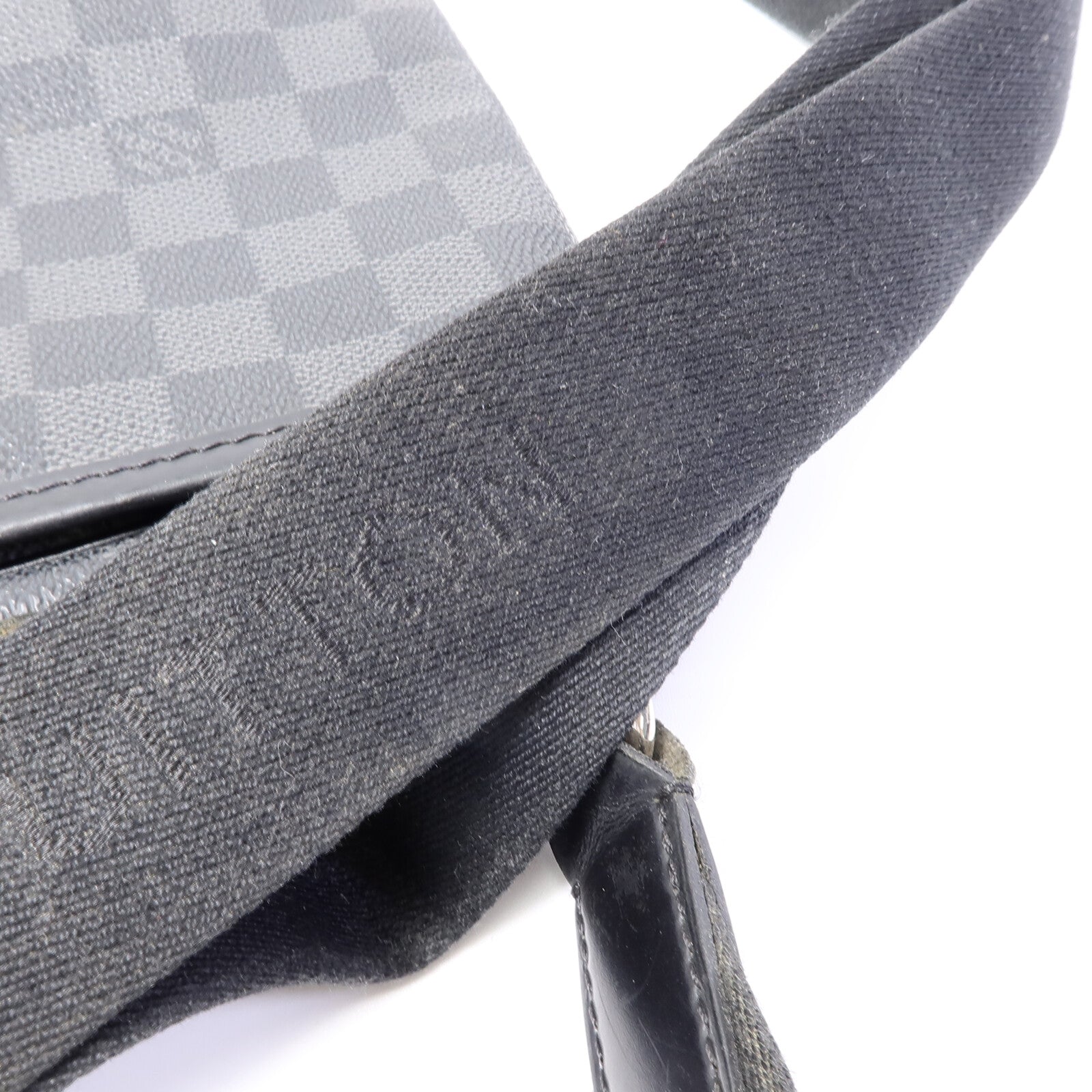 LOUIS VUITTON Damier Graghite Daniel MM肩背袋