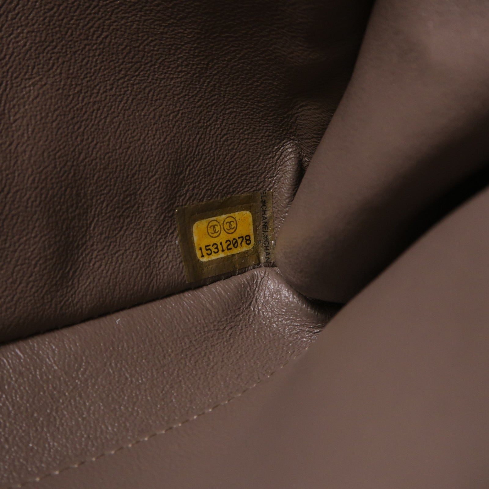 CHANEL 漆皮皮革Shoulder Bag銀扣鏈帶肩背袋