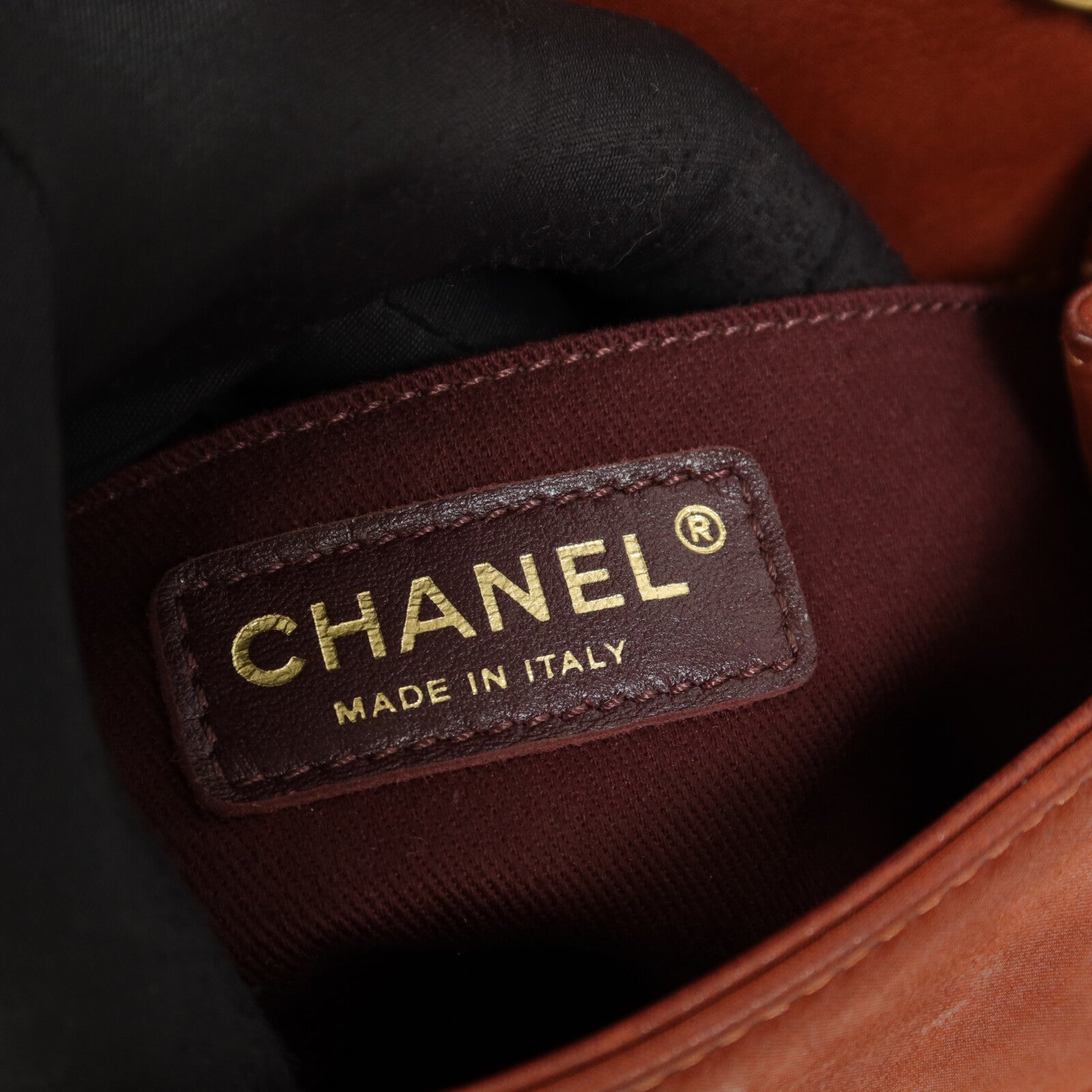 CHANEL 牛皮皮革Clutch With Chain鏈帶肩背袋