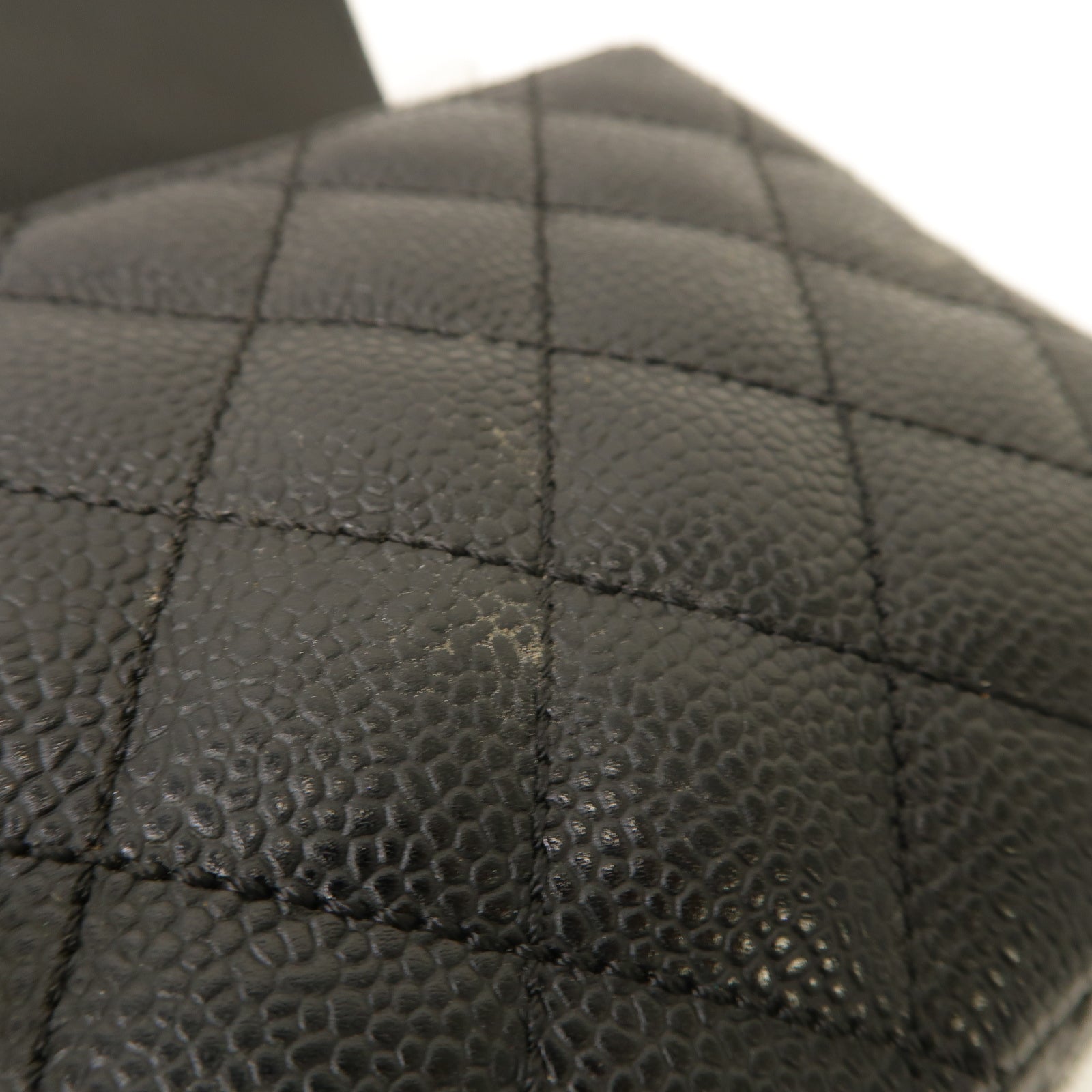 CHANEL 菱格Caviar皮革Chain Shoulder銀扣鏈帶肩背袋黑色