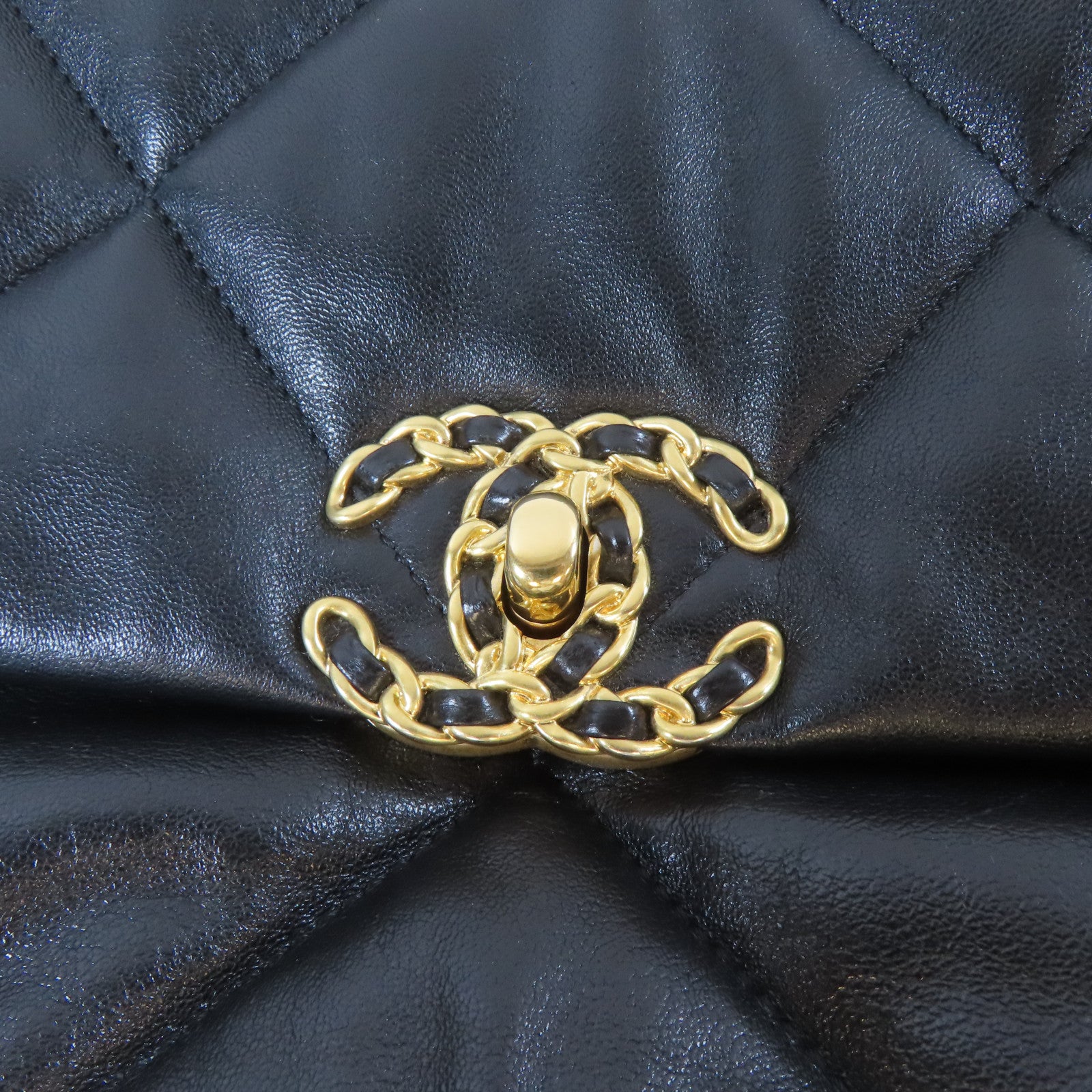 CHANEL 【激減優惠】菱格羊皮皮革C19 Large Chain Shoulder Bag金扣手挽肩背兩用袋黑色