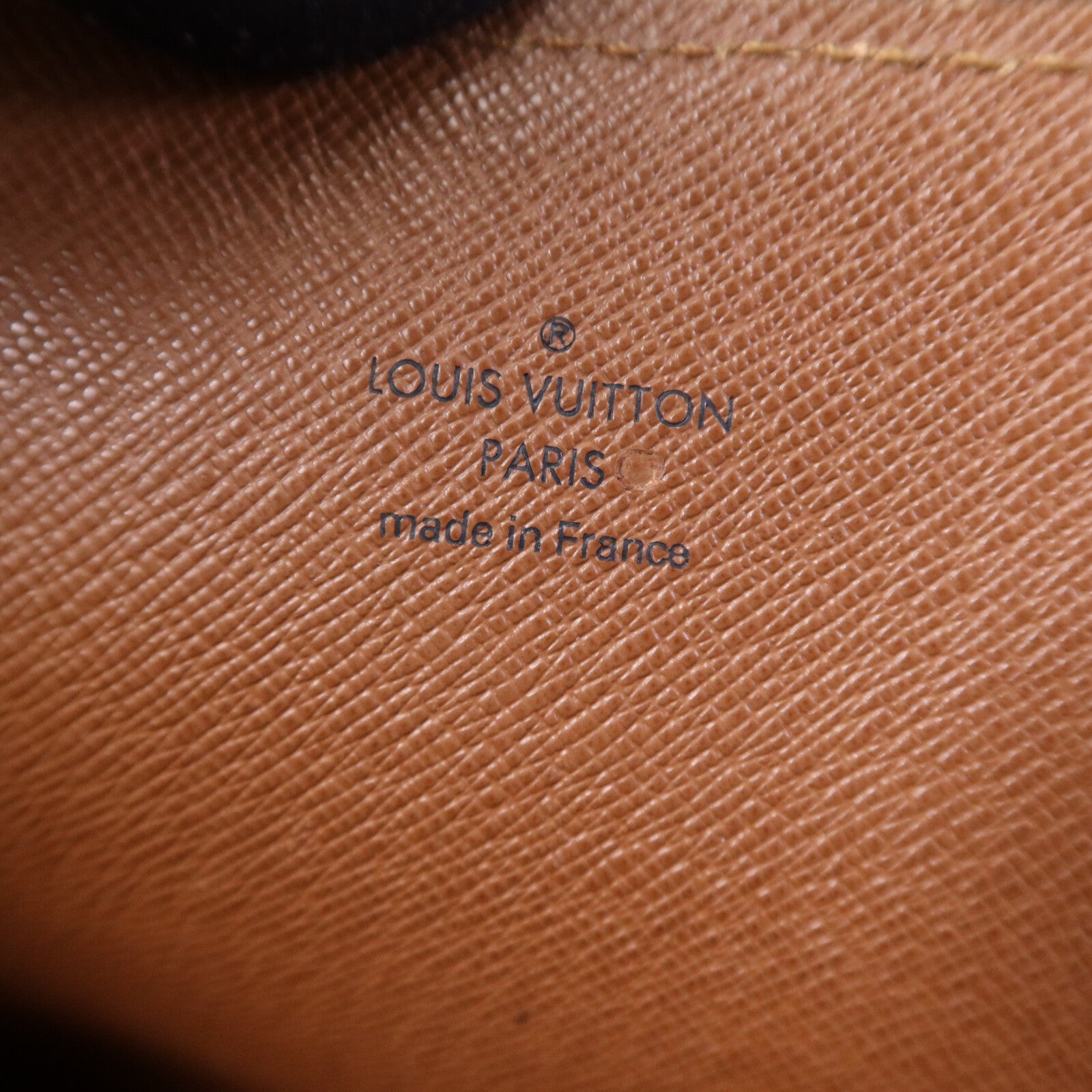 LOUIS VUITTON Monogram Poche Document Briefcase金扣手提包