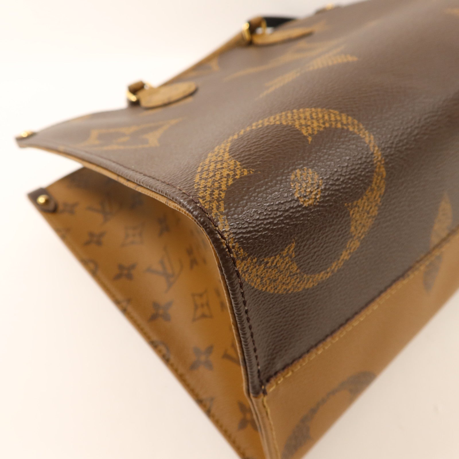 LOUIS VUITTON Monogram Giant On The Go MM金扣手挽肩背兩用袋