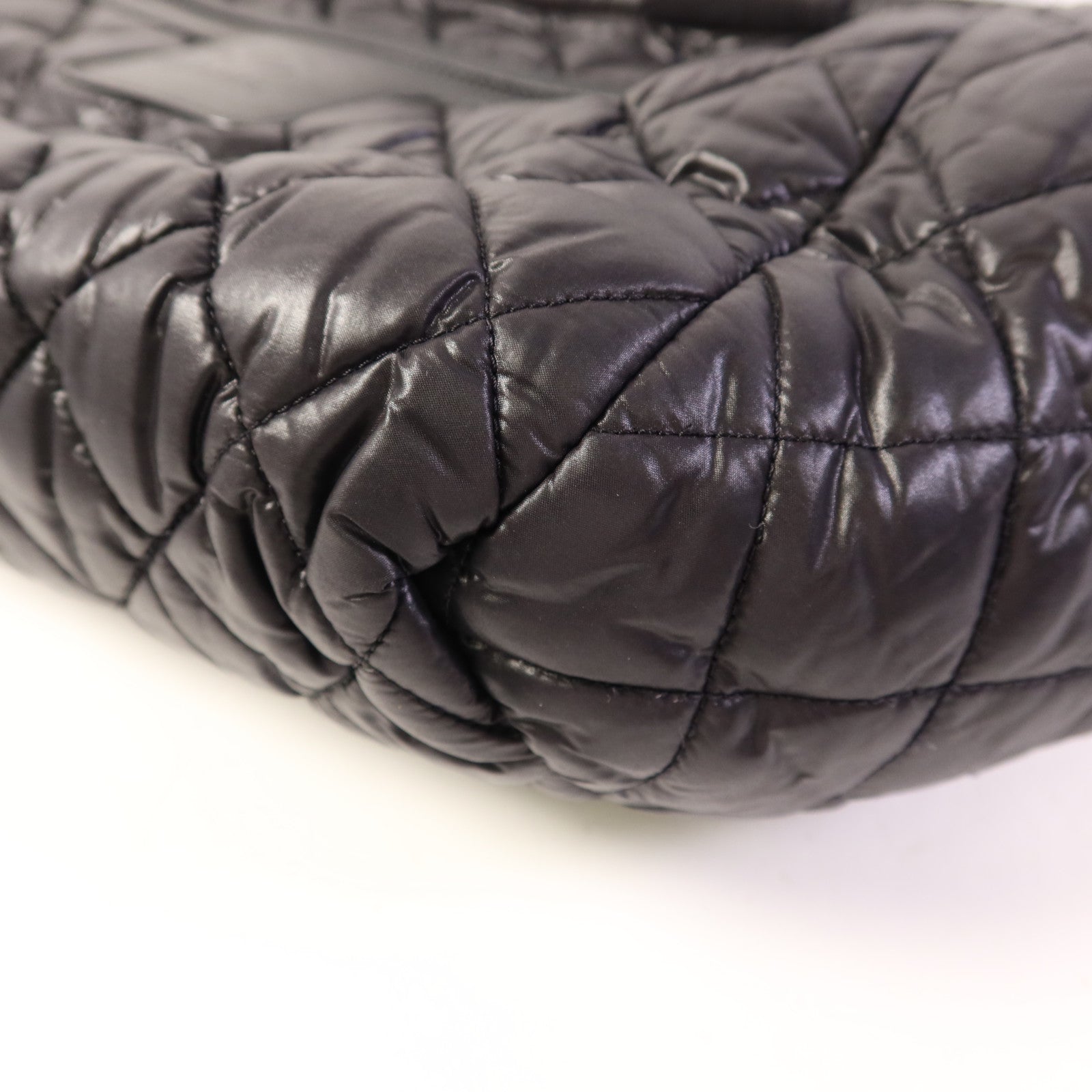 CHANEL 尼龍Coco Cocoon銀扣肩背袋