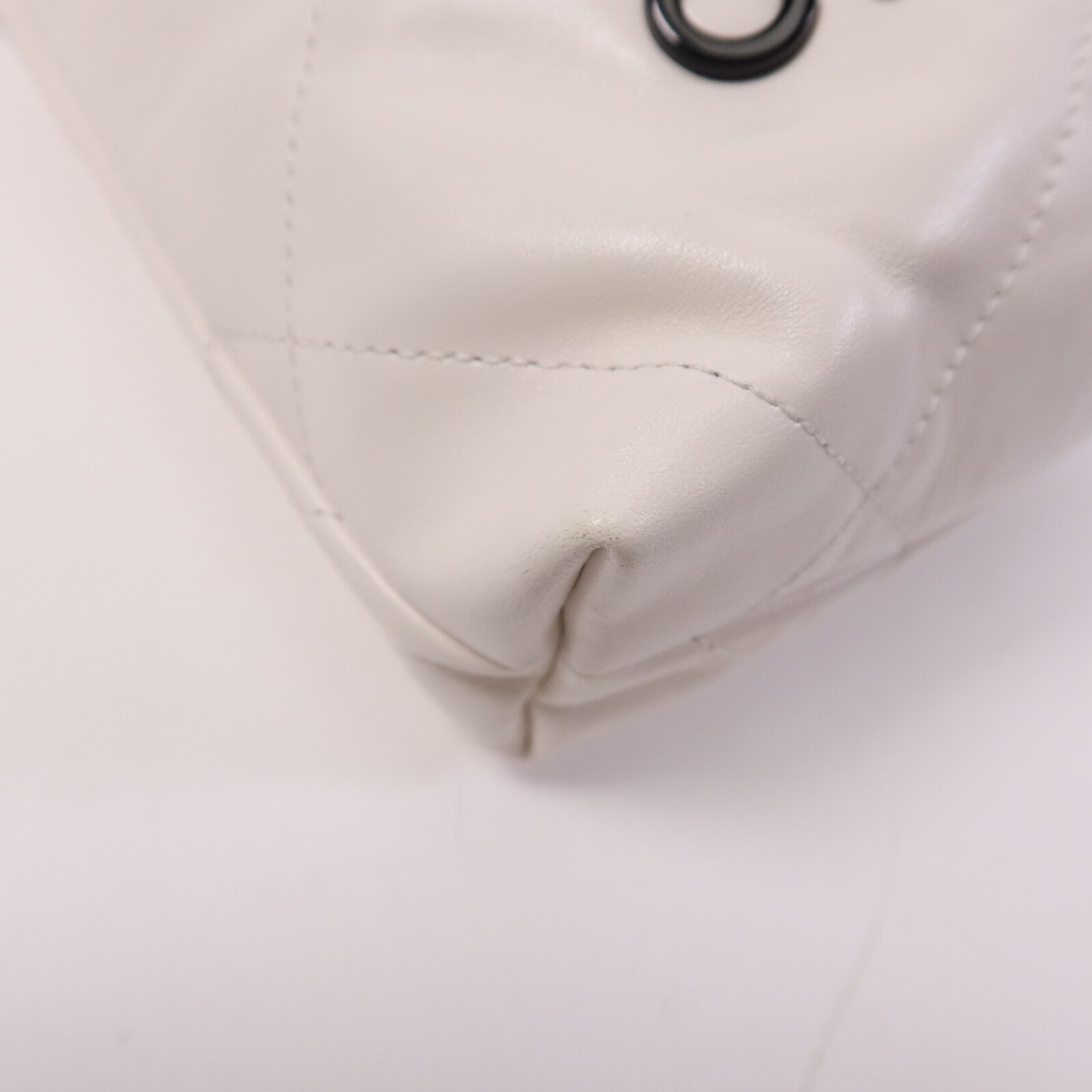 CHANEL 牛皮皮革Mini 22金扣鏈帶手挽肩背兩用袋