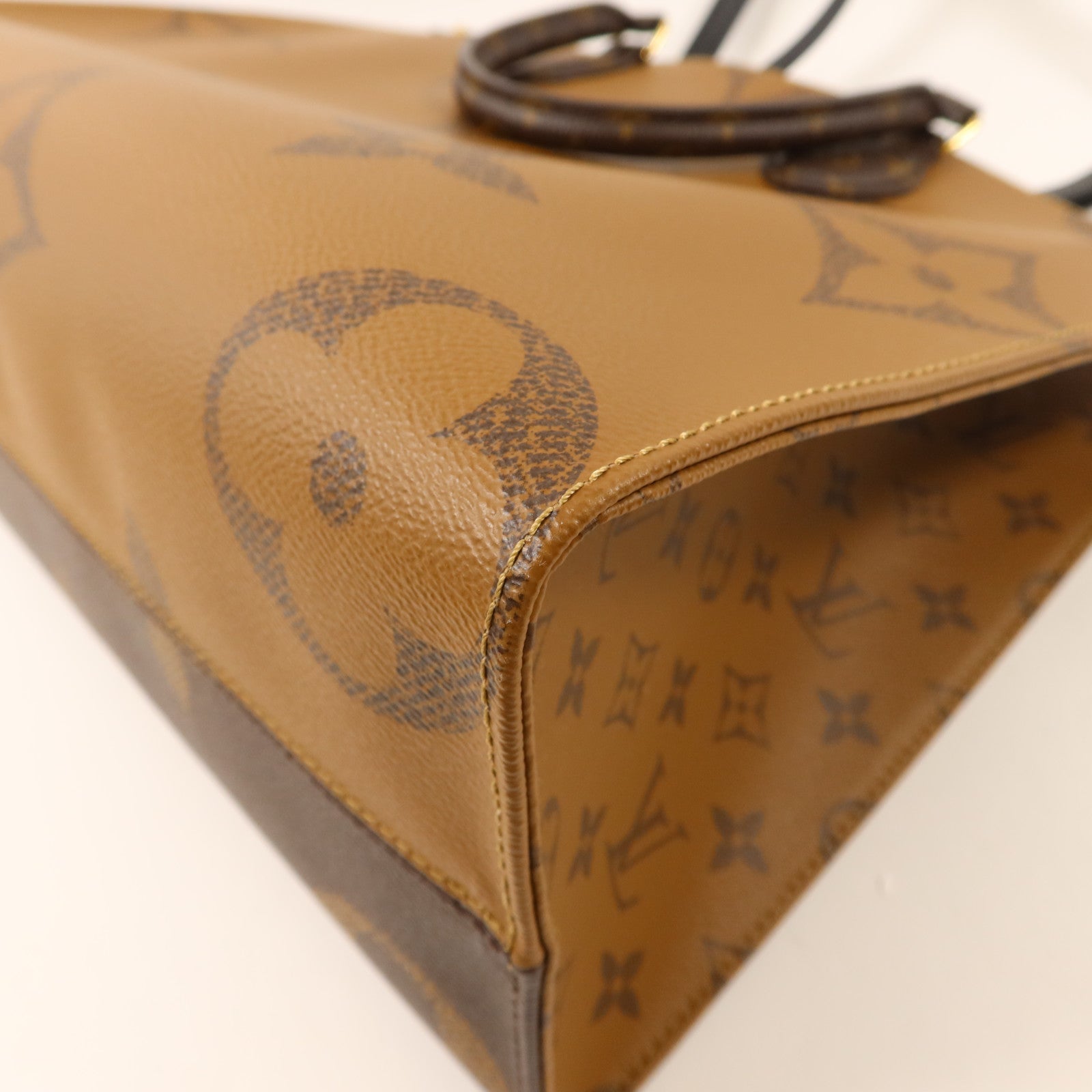 LOUIS VUITTON Monogram Giant On The Go MM金扣手挽肩背兩用袋