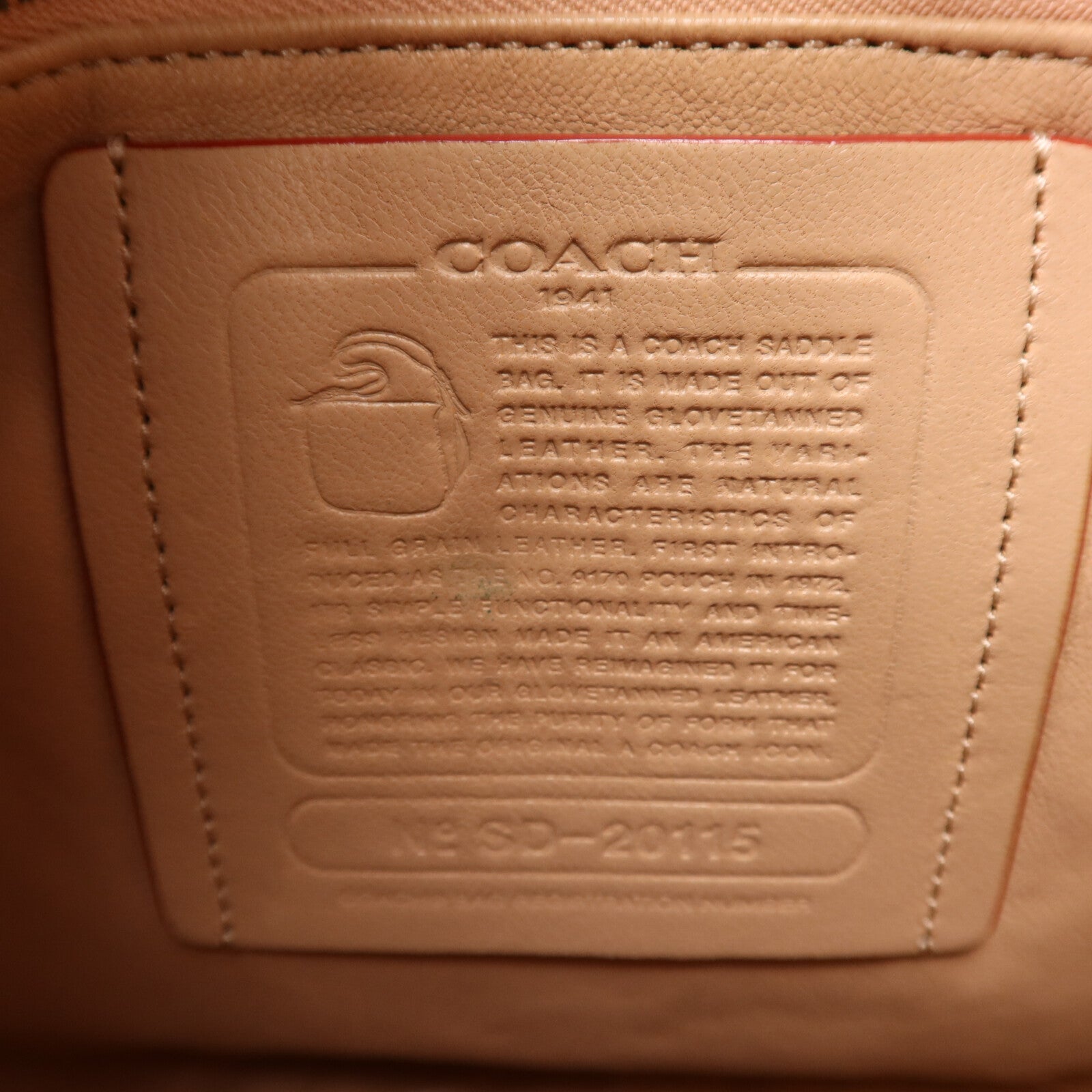 COACH 牛皮皮革Shoulder Bag銀扣肩背袋