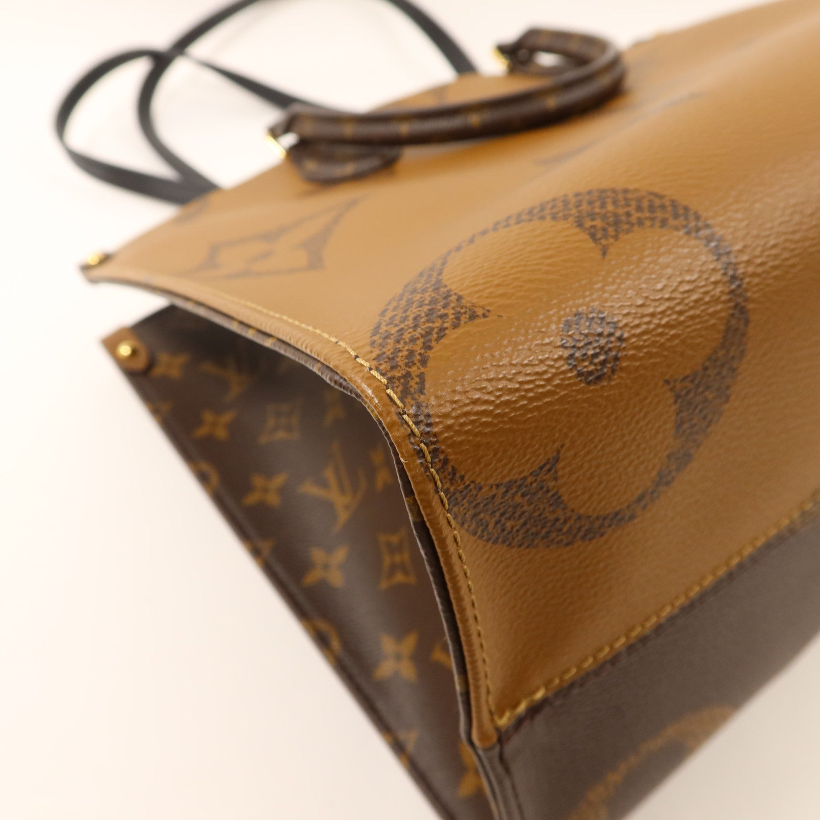 LOUIS VUITTON Monogram Giant On The Go MM金扣手挽肩背兩用袋