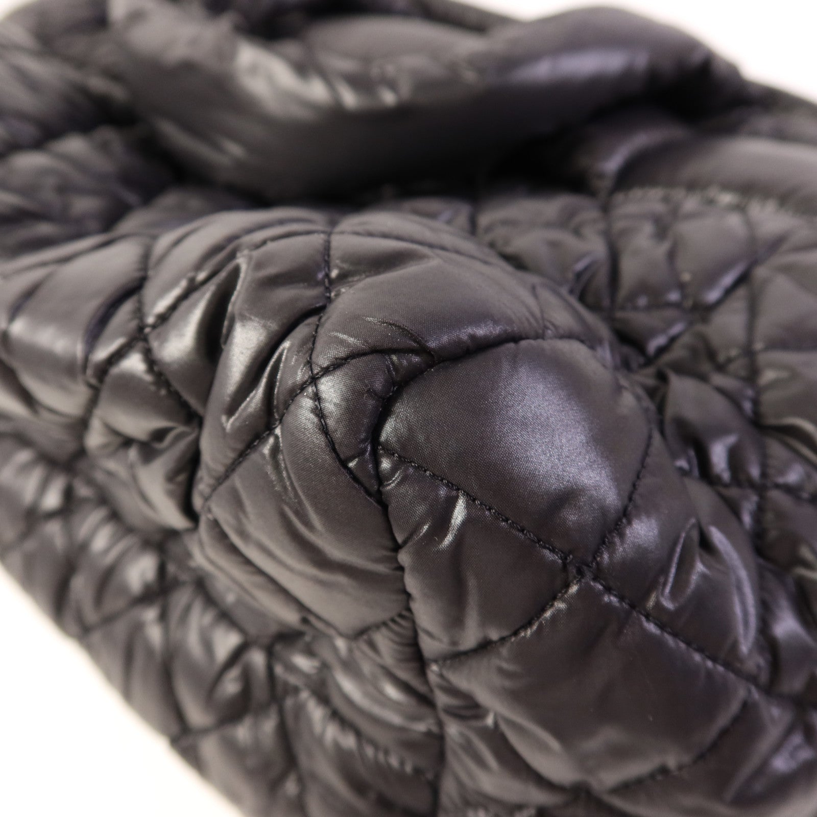 CHANEL 尼龍Coco Cocoon銀扣肩背袋