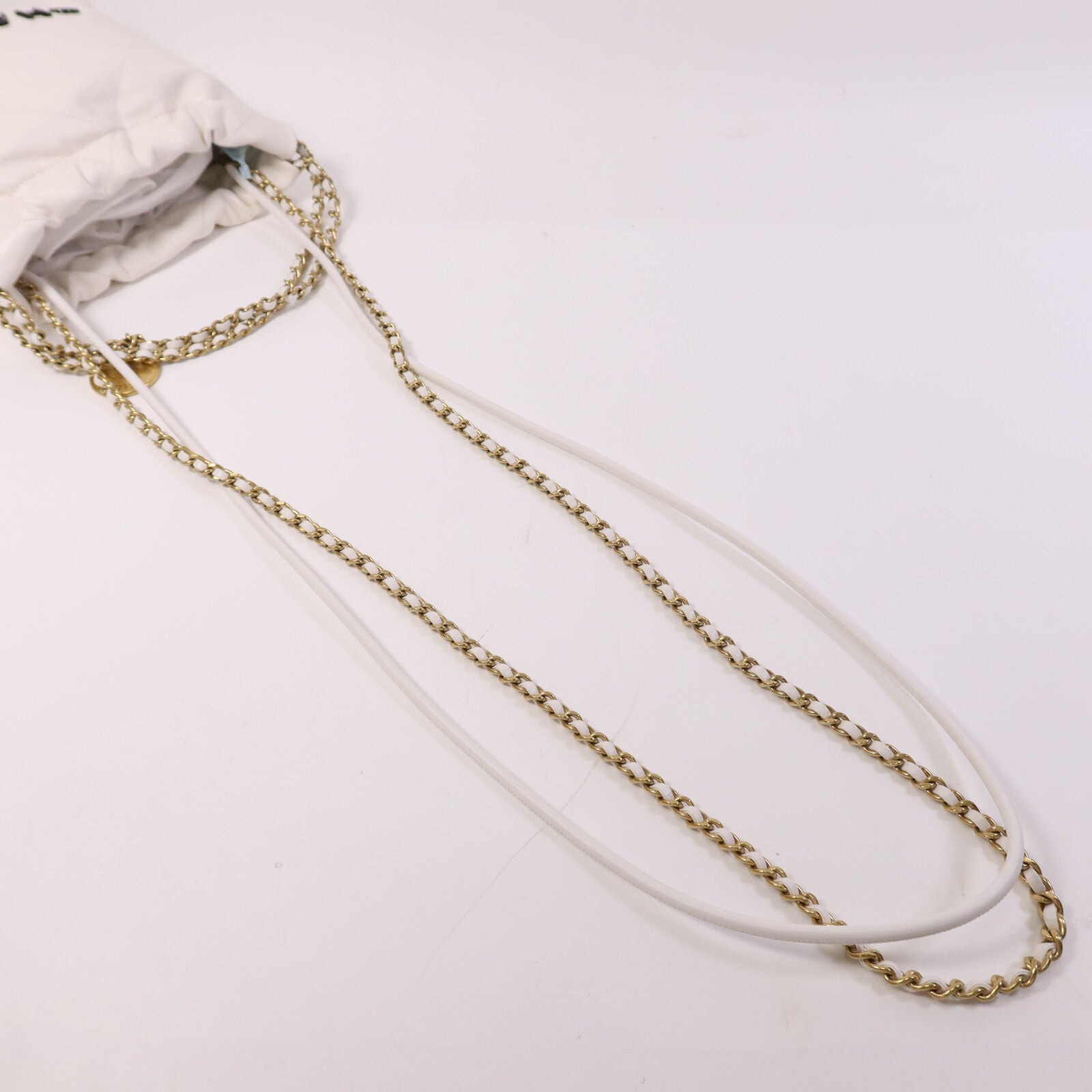 CHANEL 牛皮皮革Mini 22金扣鏈帶手挽肩背兩用袋