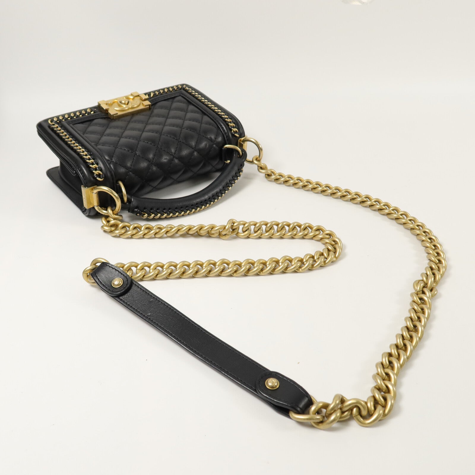 CHANEL 牛皮皮革Boy 20With Handle鏈帶肩背袋