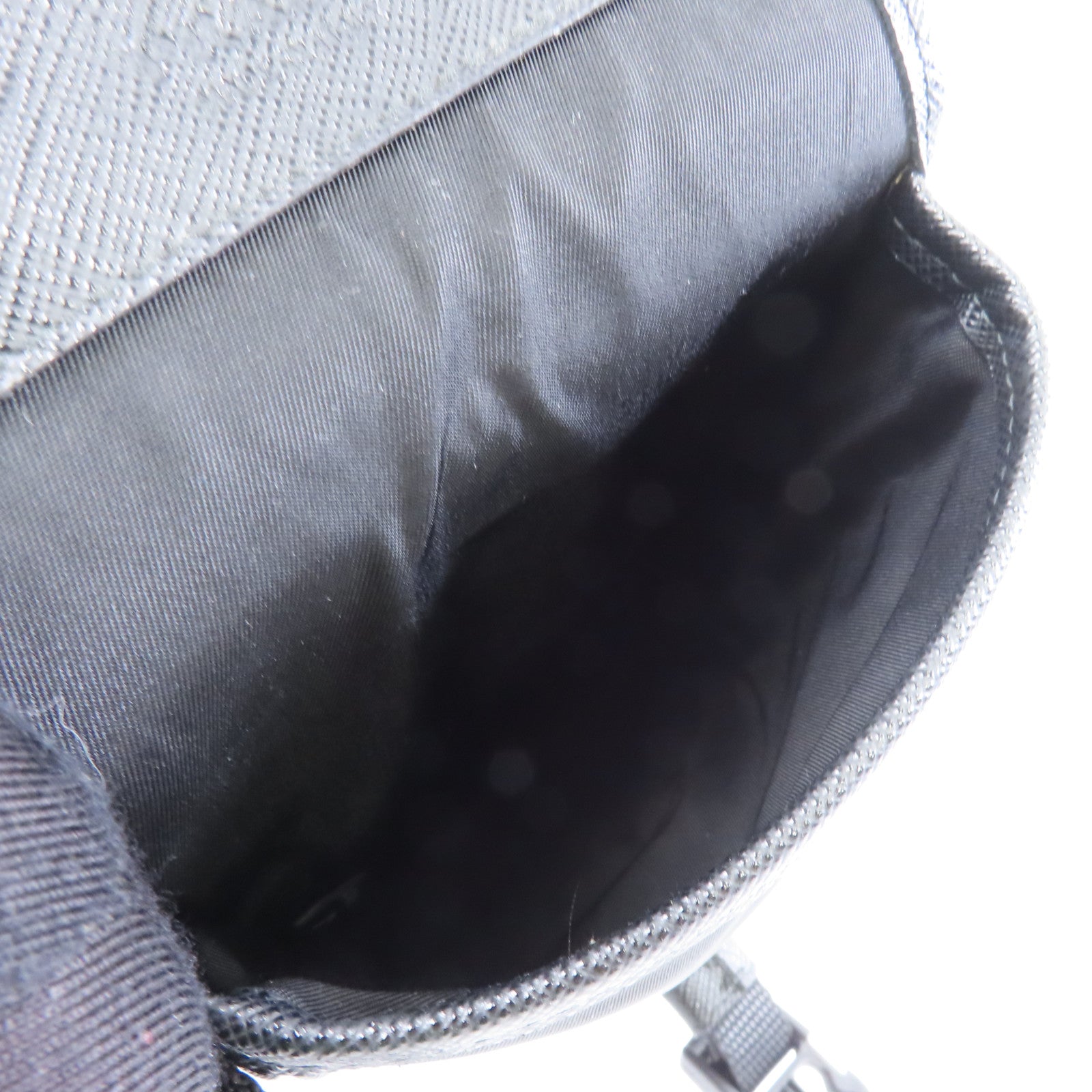 PRADA 尼龍/皮革Phone Holder Shoulder Bag銀扣手機袋斜孭袋黑色