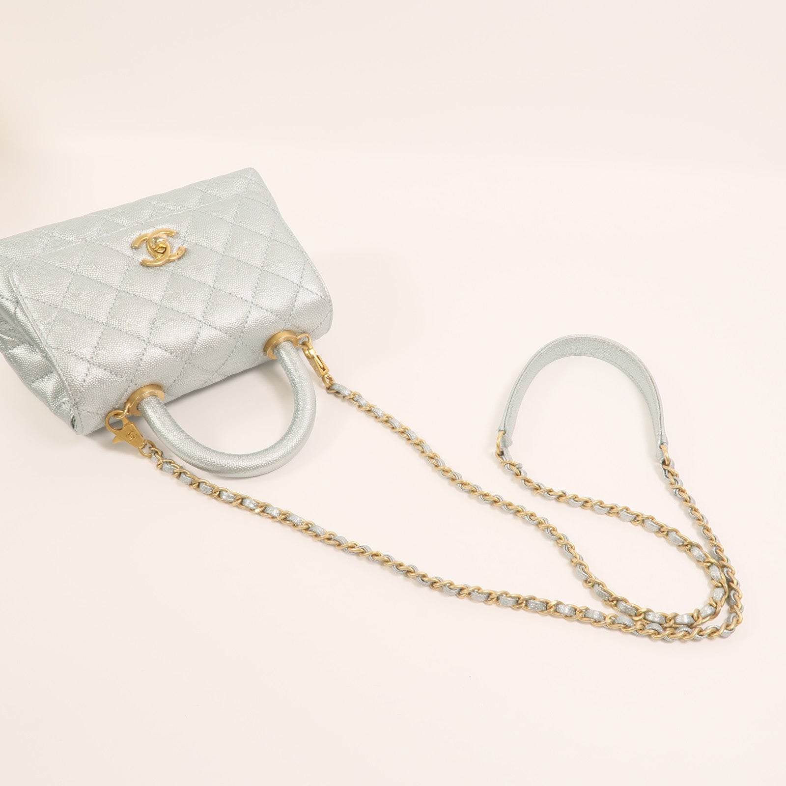 CHANEL 牛皮皮革Coco Handle Mini金扣鏈帶手挽肩背兩用袋