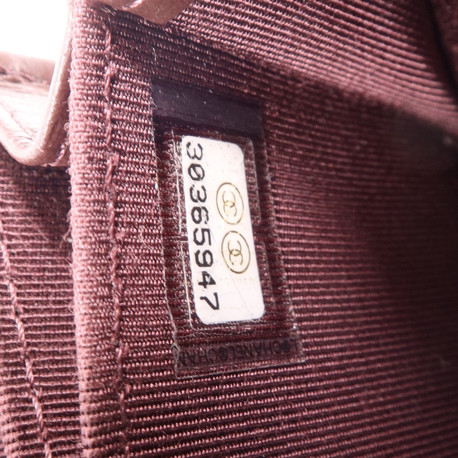 CHANEL 牛皮皮革Chain Card Case銀扣鏈帶卡片套