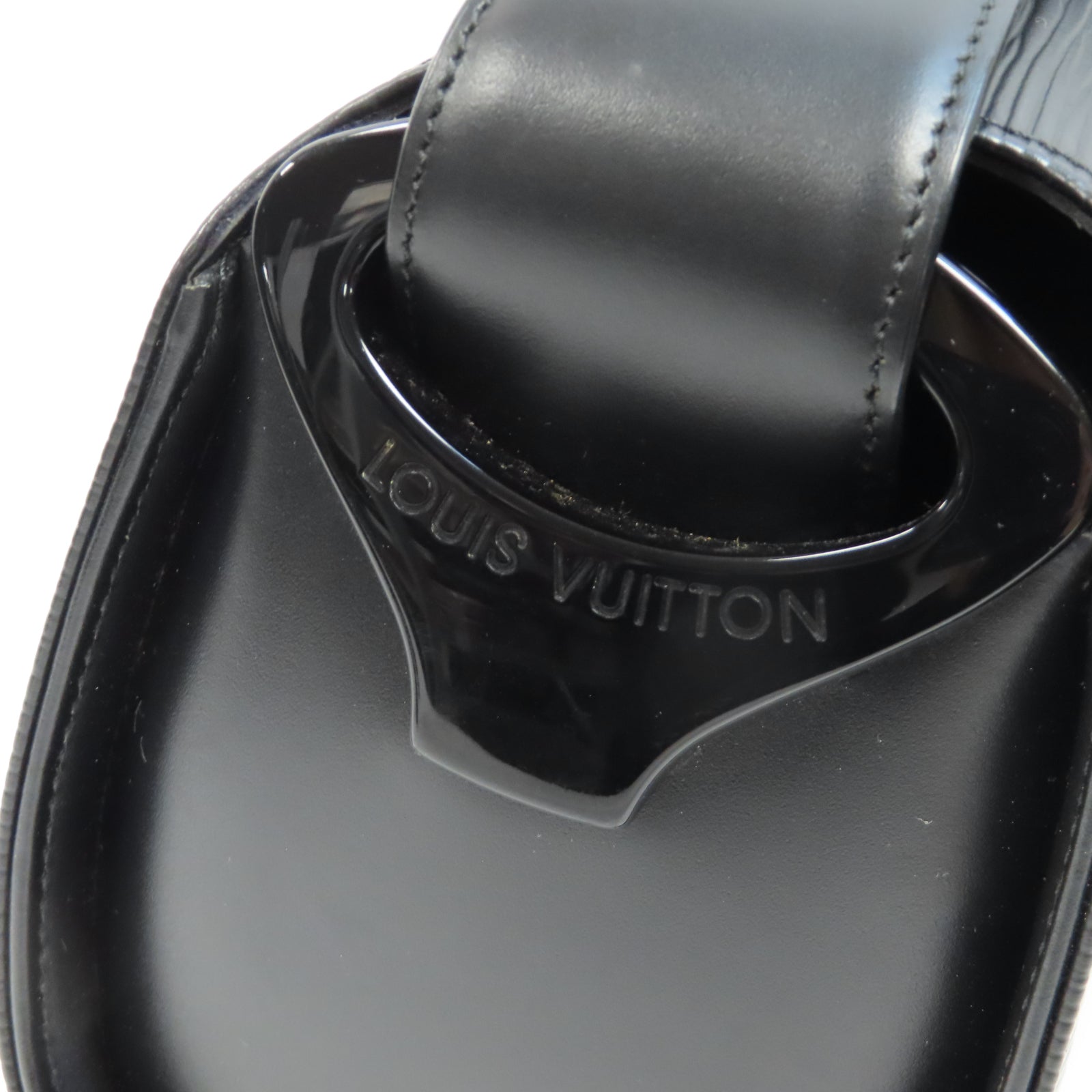 LOUIS VUITTON Epi Nocturne PM金扣肩背袋黑色
