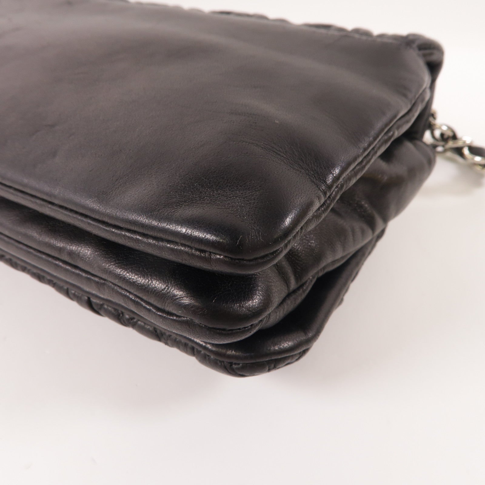 CHANEL 牛皮皮革Shoulder Bag銀扣鏈帶肩背袋