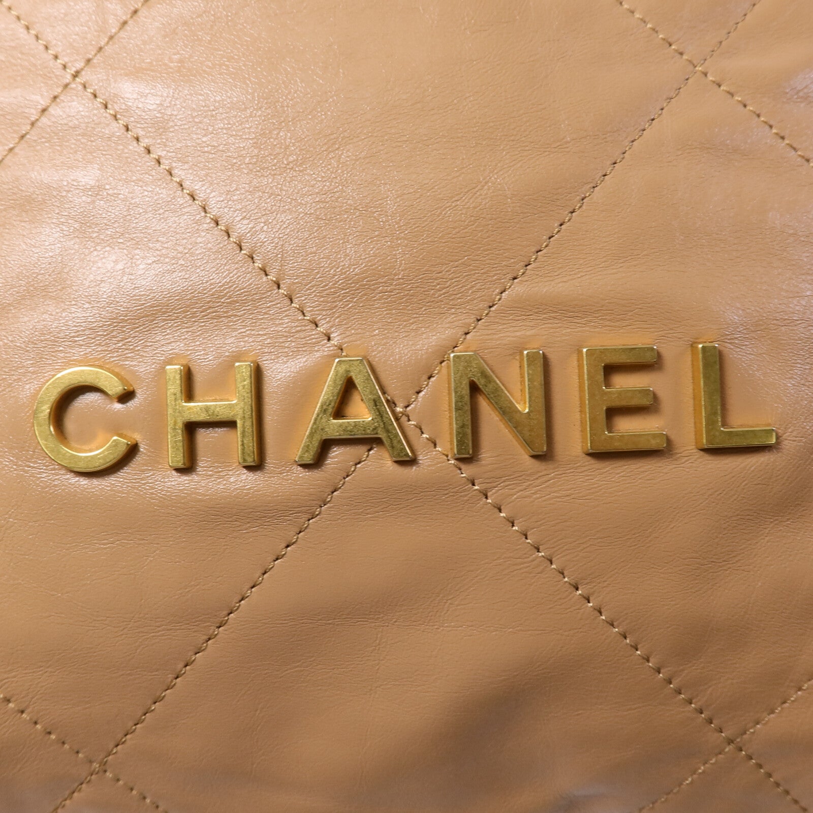 CHANEL 牛皮皮革Chanel 22 Small鏈帶肩背袋