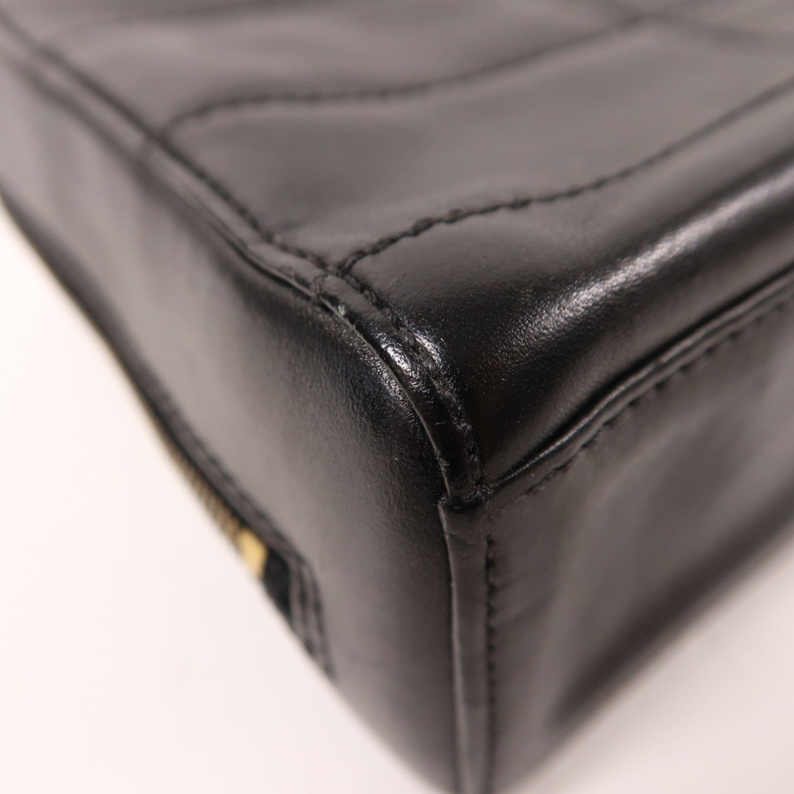 CHANEL 牛皮皮革Chain Shoulder金扣鏈帶肩背袋