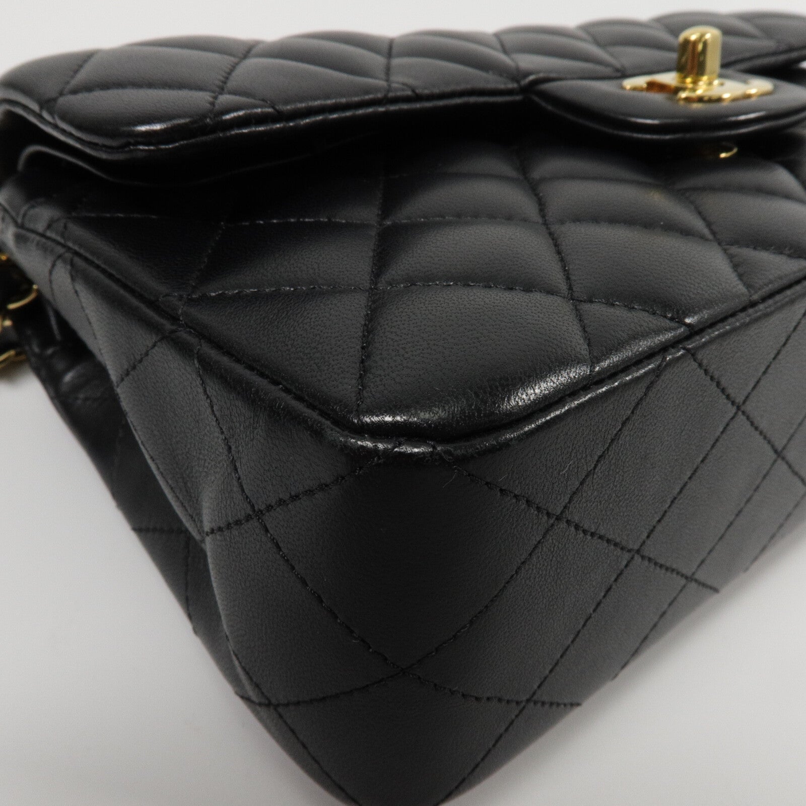 CHANEL 羊皮皮革Classic 23鏈帶肩背袋