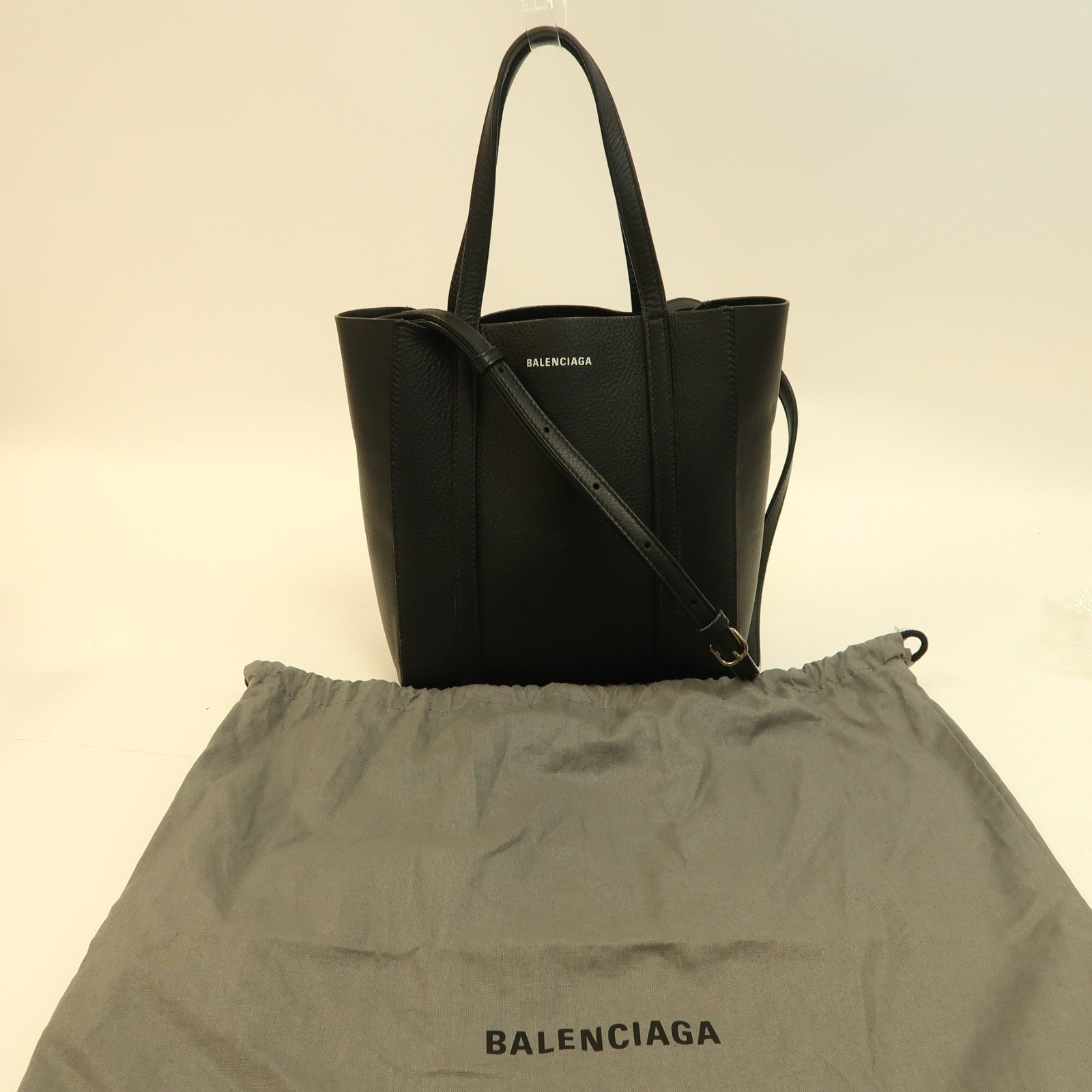 BALENCIAGA 【激減優惠】牛皮皮革Everyday Tote銀扣手挽肩背兩用袋黑色