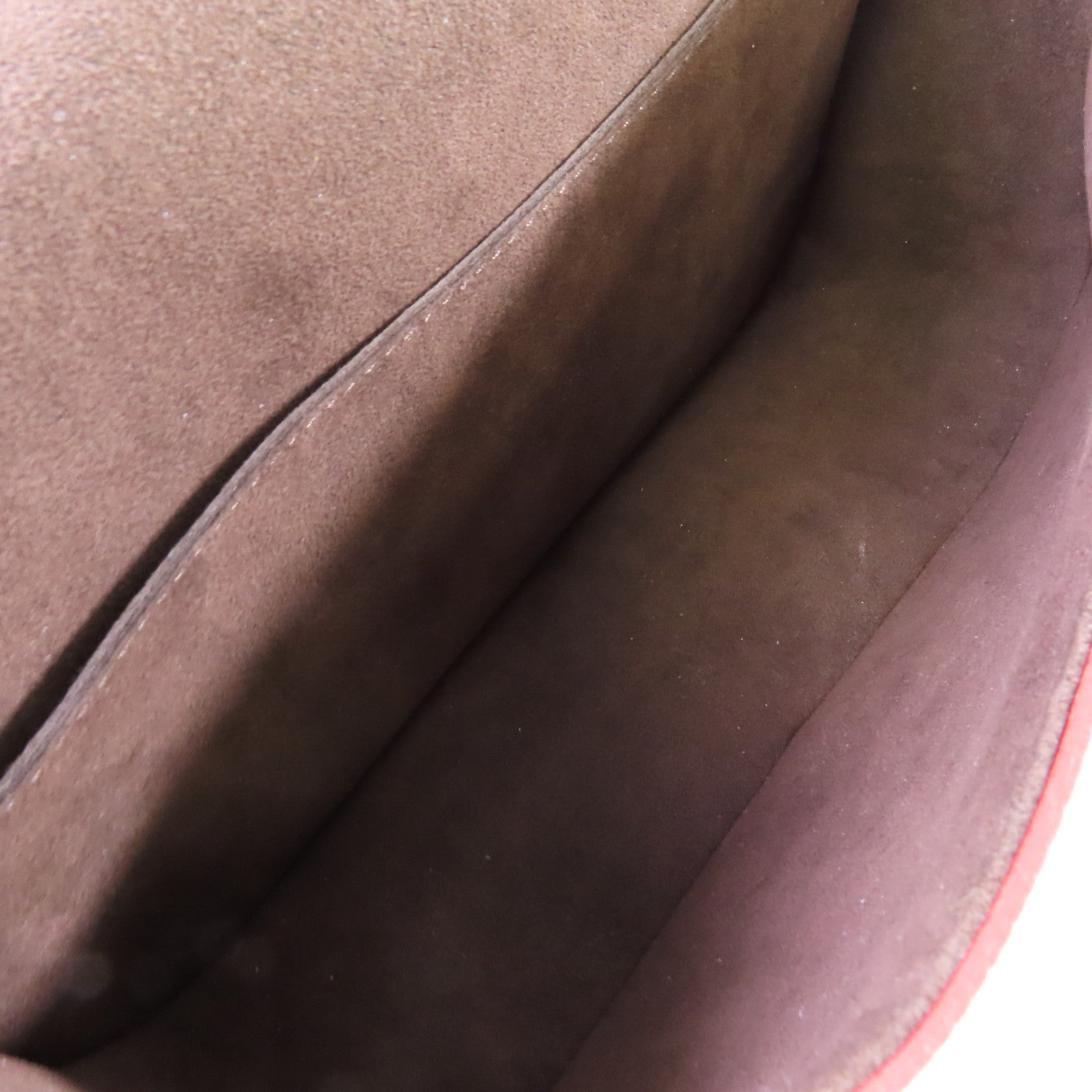 LOUIS VUITTON Epi Buci Shoulder Bag銀扣肩背袋蜜黃色