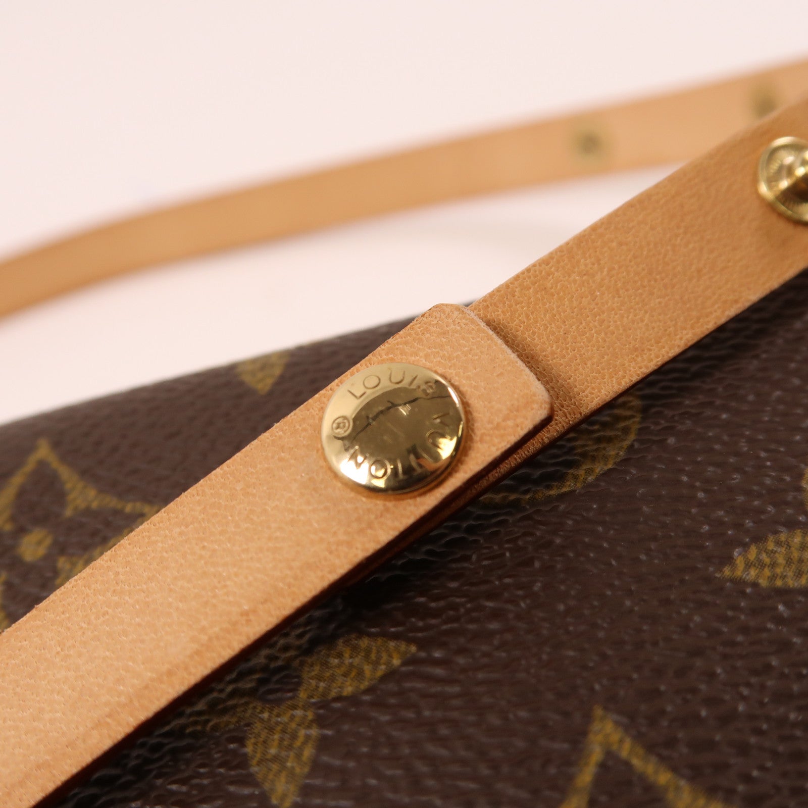 LOUIS VUITTON 【激減優惠】Monogram Pochette Florentine金扣腰包棕色