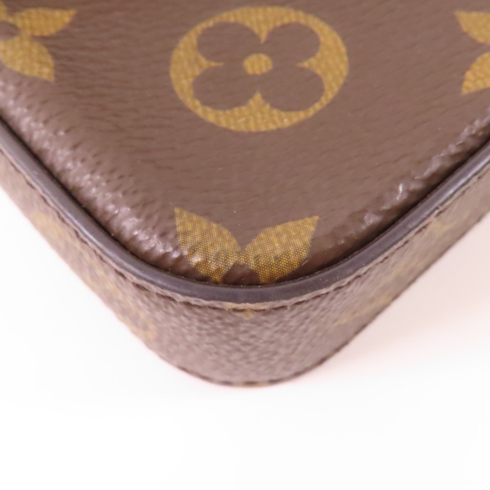 LOUIS VUITTON Monogram Pochette Felicie金扣鏈帶肩背袋