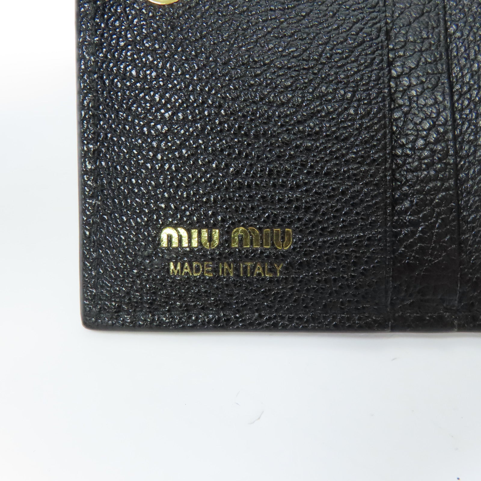 Miu Miu 牛皮皮革Wallet金扣錢包黑色