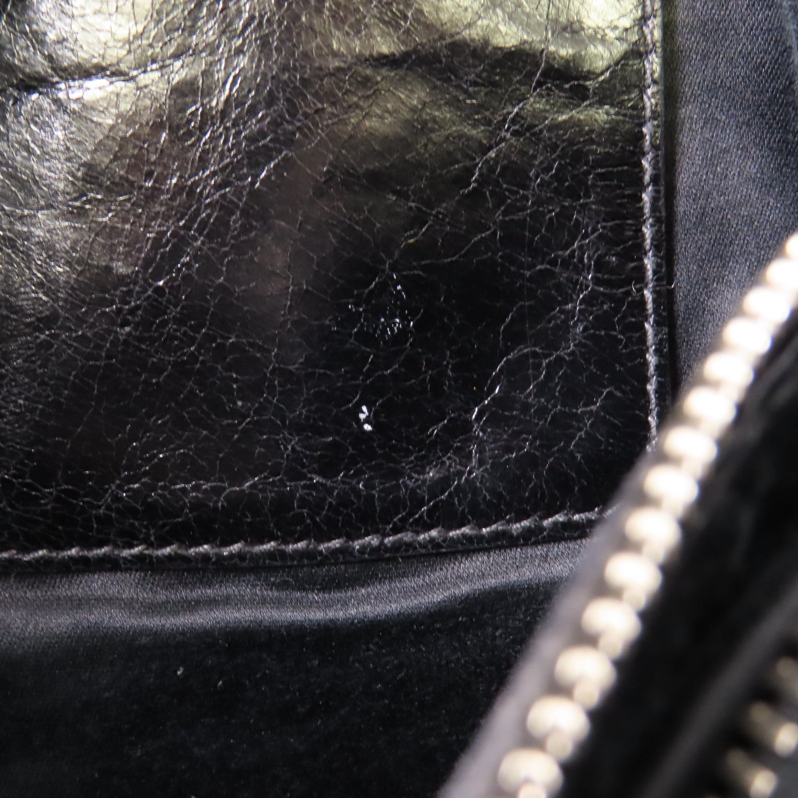 Miu Miu 牛皮皮革Shoulder Bag銀扣手挽肩背兩用袋