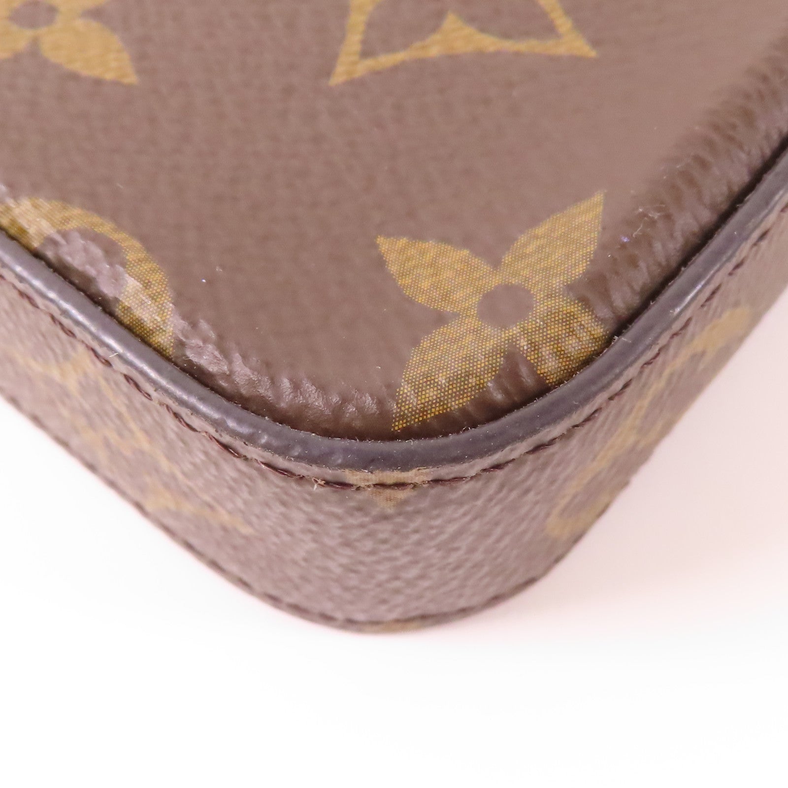 LOUIS VUITTON Monogram Pochette Felicie金扣鏈帶肩背袋