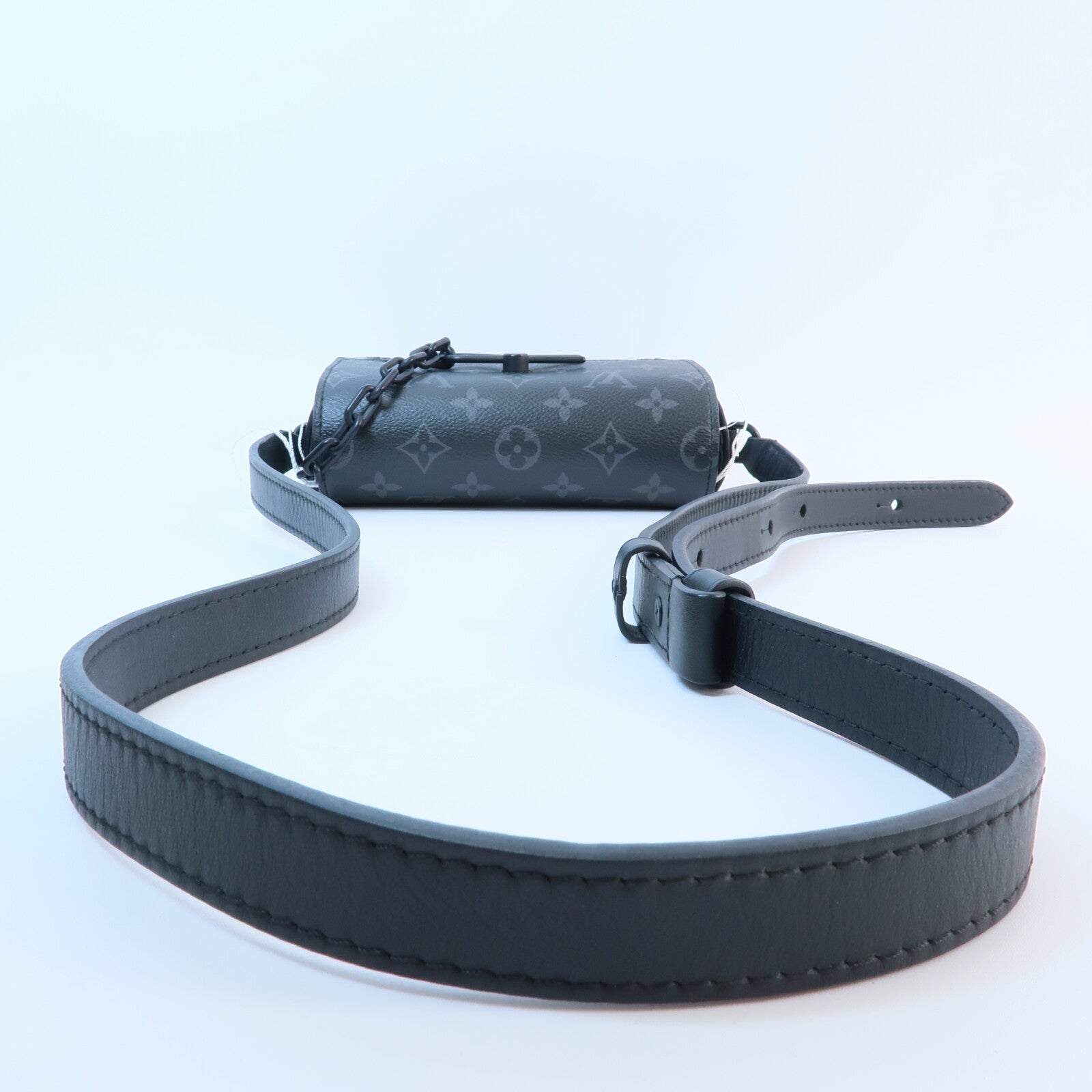 LOUIS VUITTON Monogram Eclipse Steamer Wearable Wallet肩背袋