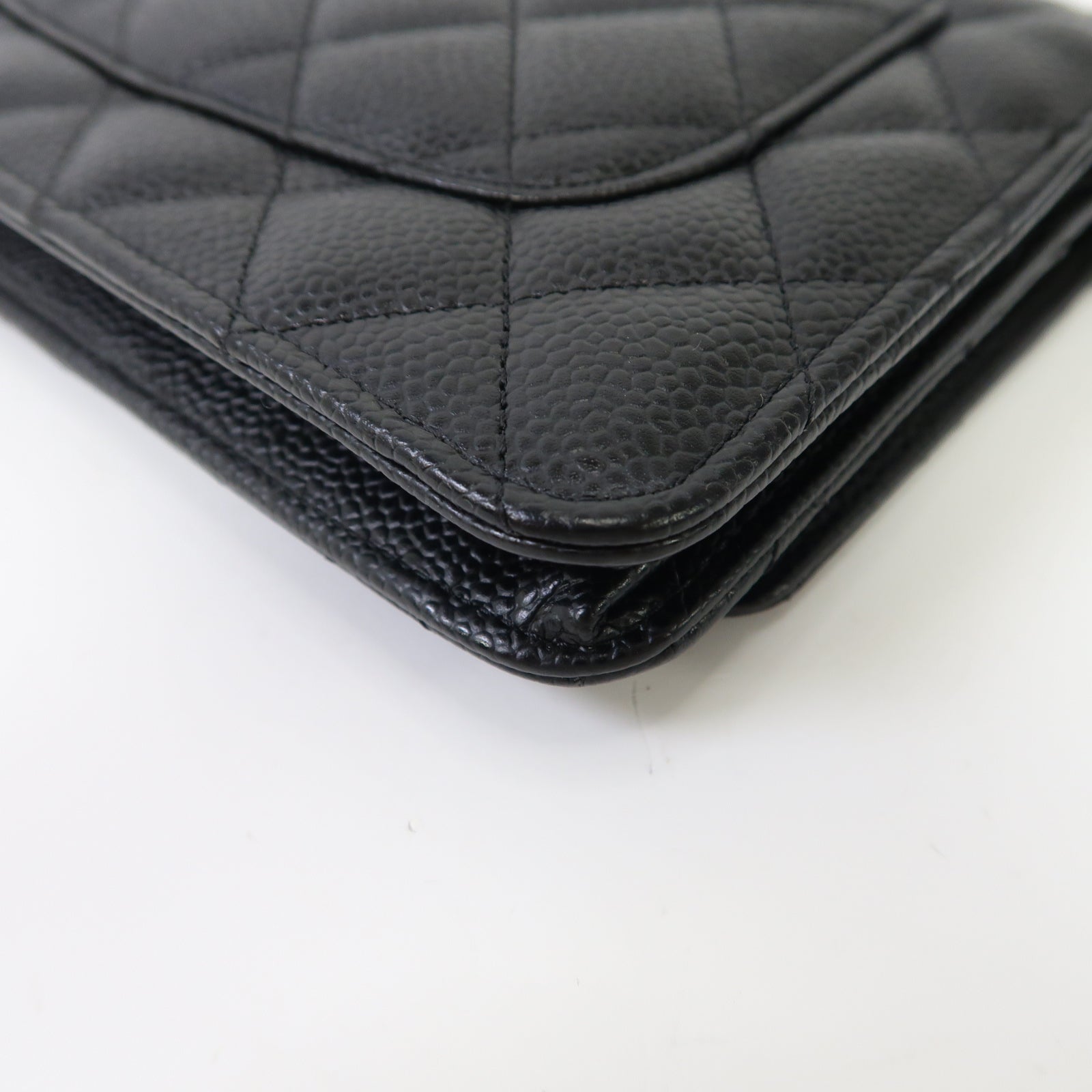 CHANEL 菱格Caviar皮革Wallet On Chain銀扣鏈帶肩背袋黑色