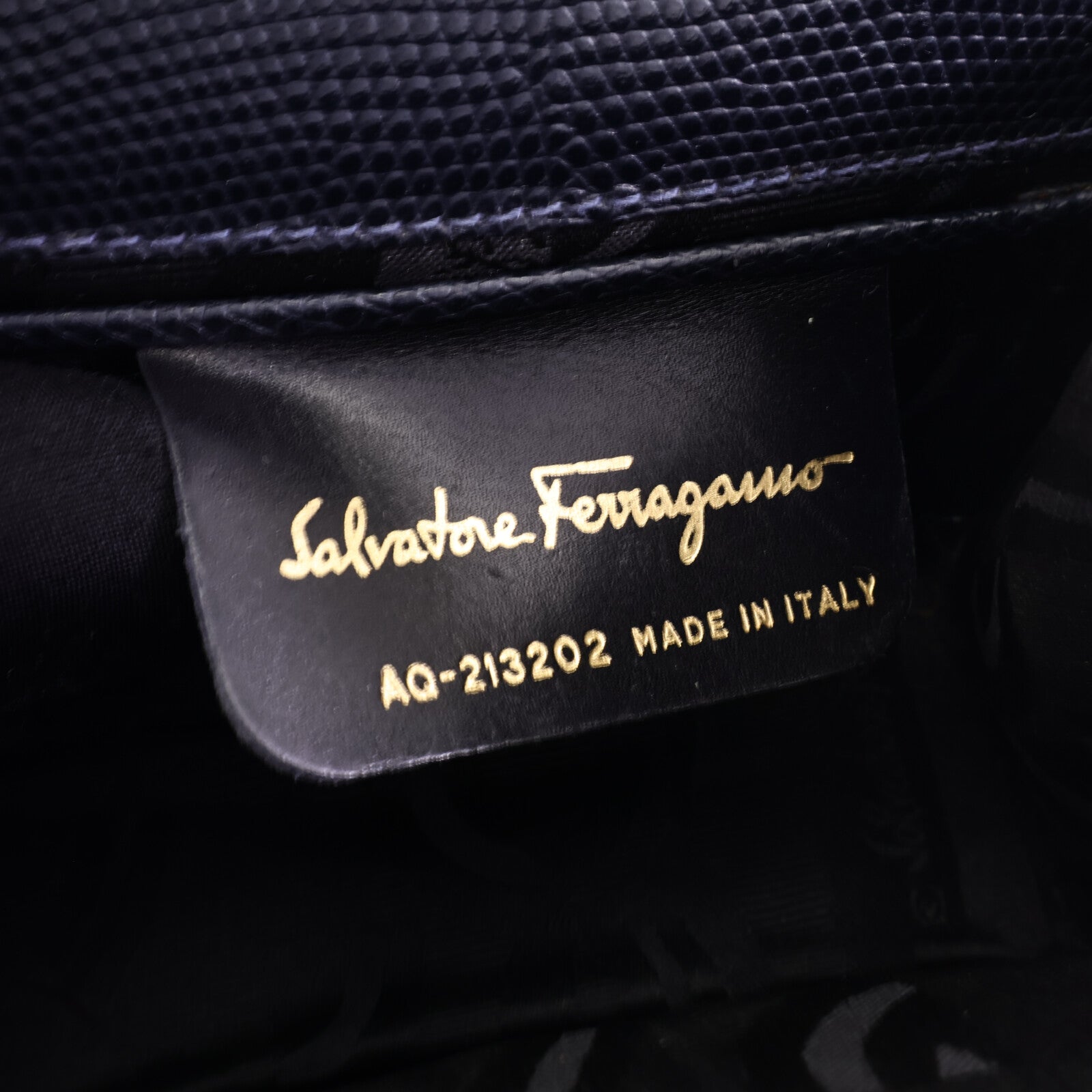 Salvatore Ferragamo 牛皮皮革Chain Shoulder Bag肩背袋