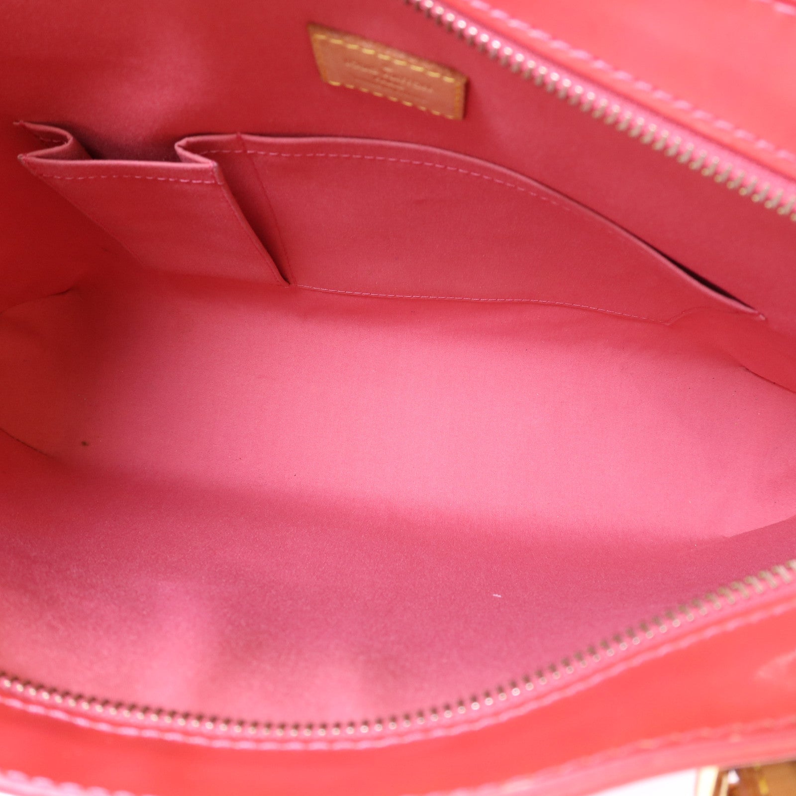 LOUIS VUITTON Vernis Brentwood金扣肩背袋