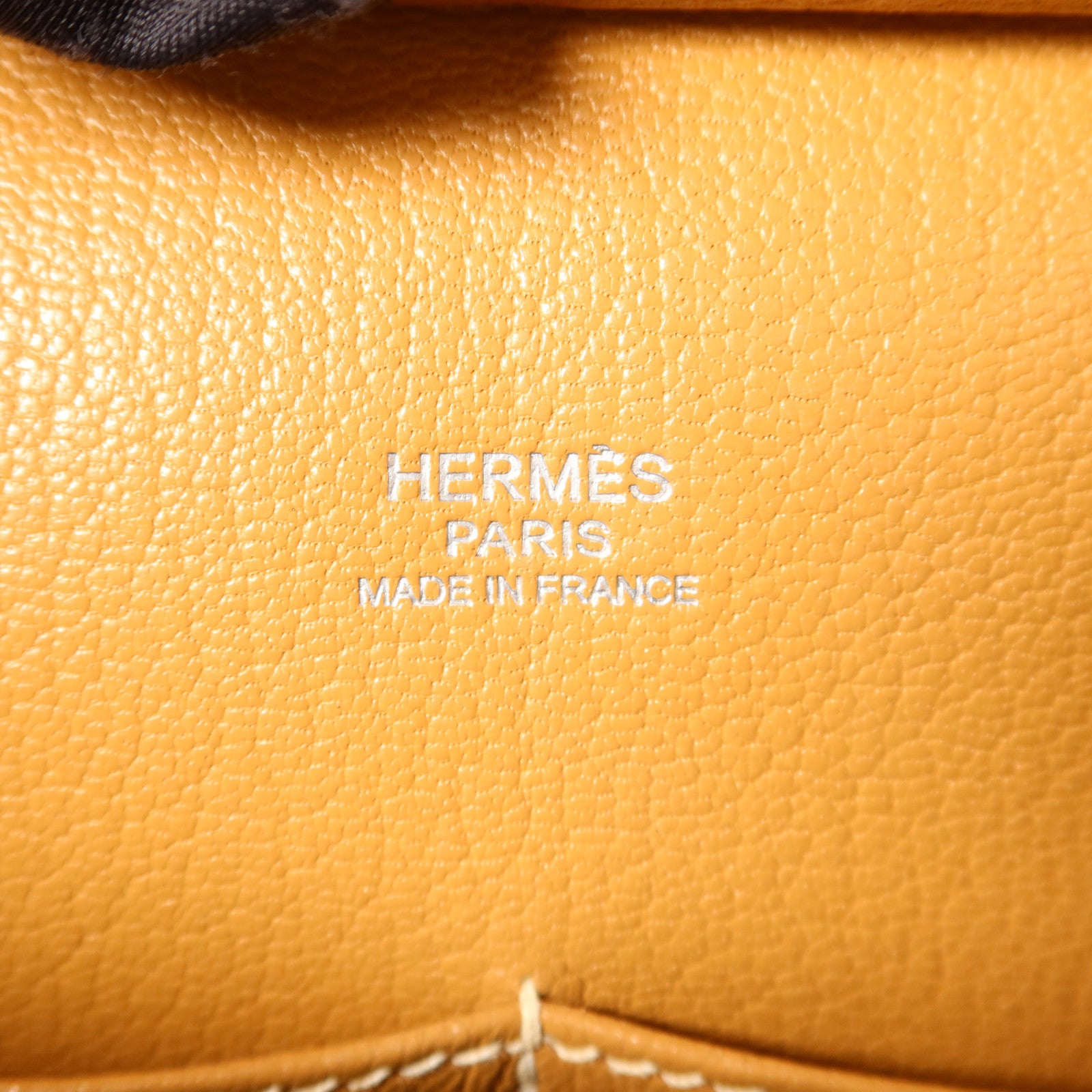 HERMES Epsom皮革Plume 32銀扣手挽袋Gold