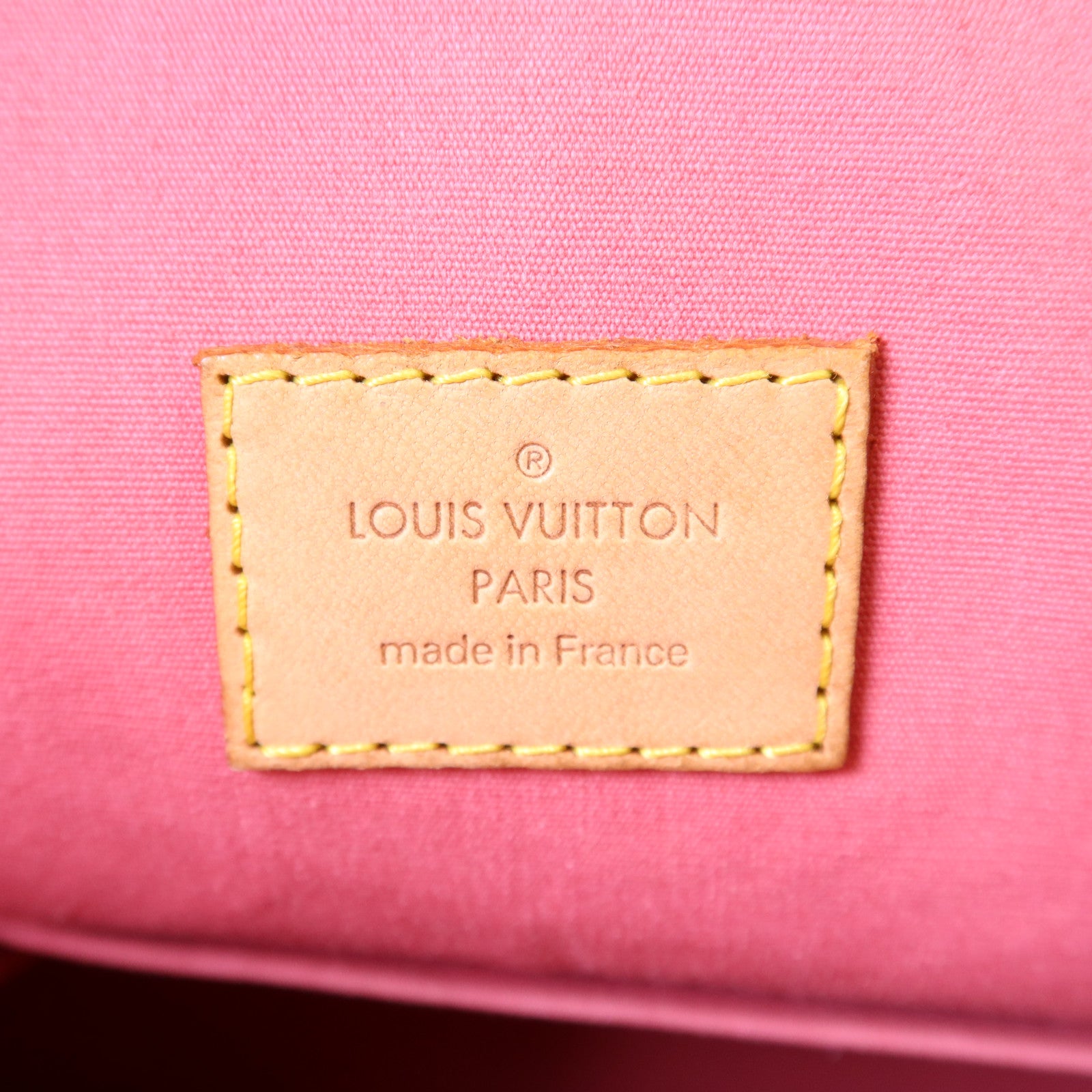 LOUIS VUITTON Vernis Brentwood金扣肩背袋