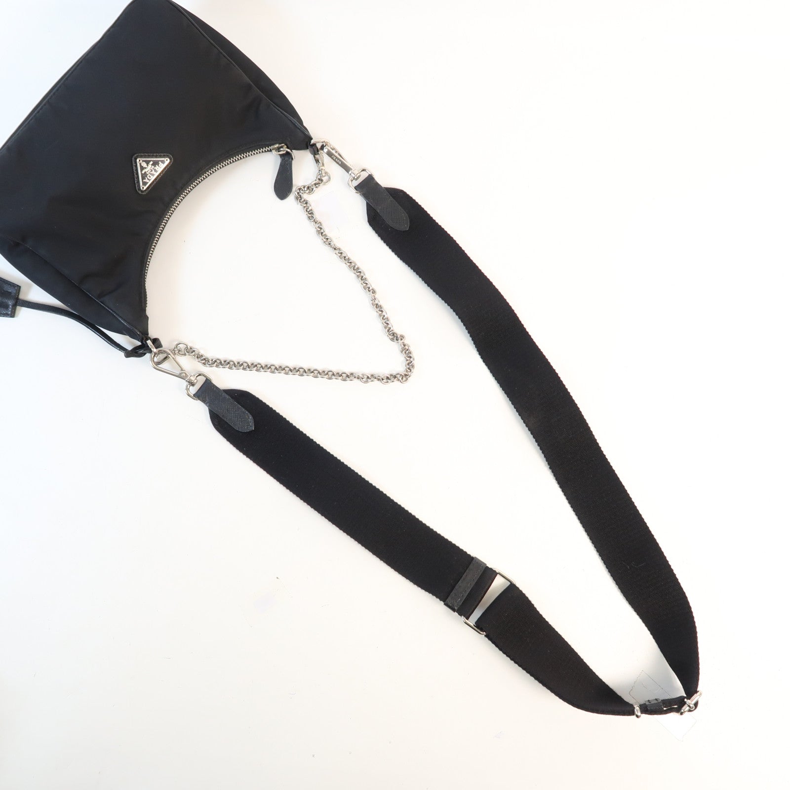 PRADA 尼龍Re-Edition 2005銀扣手挽肩背兩用袋