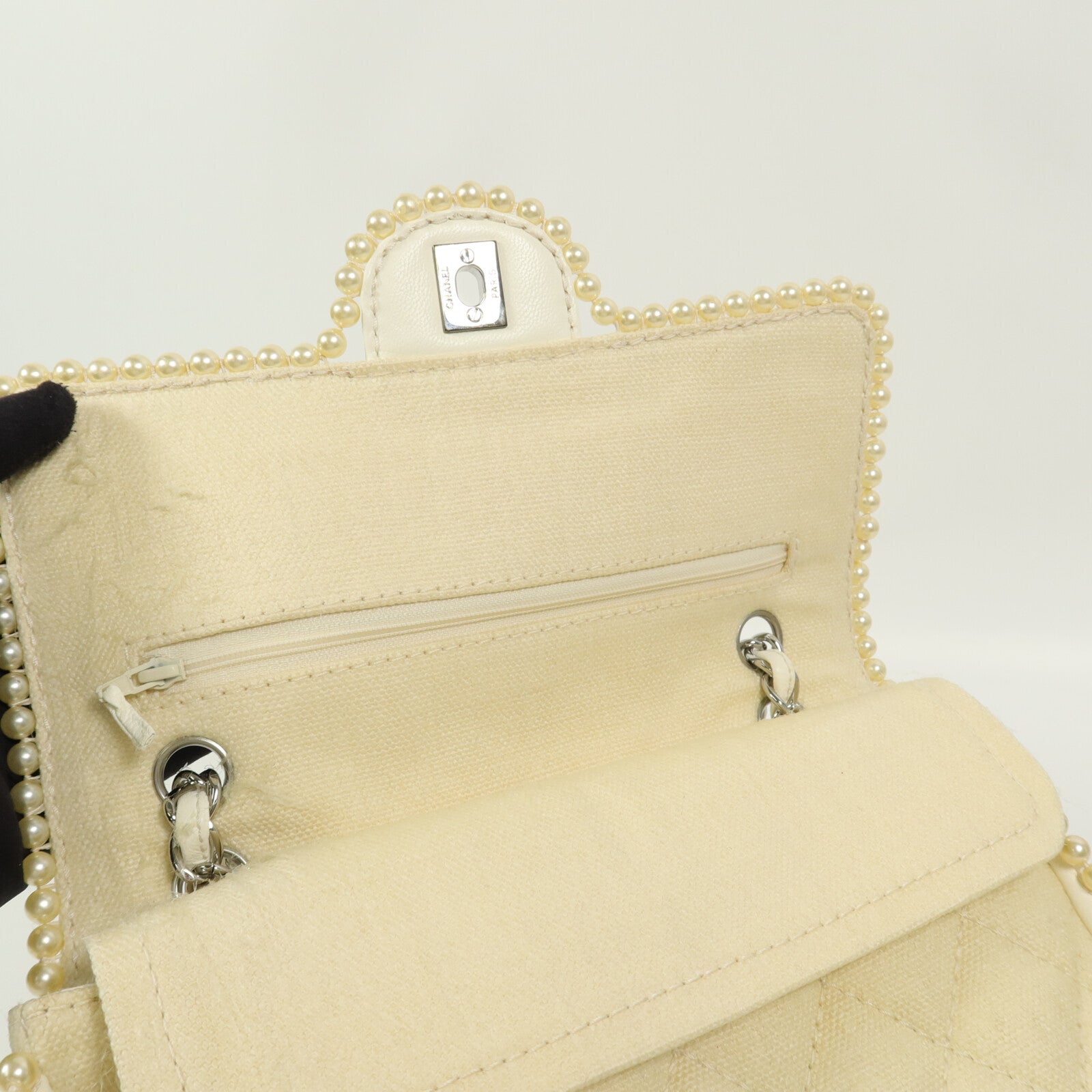 CHANEL 帆布Chain Shoulder Bag鏈帶肩背袋