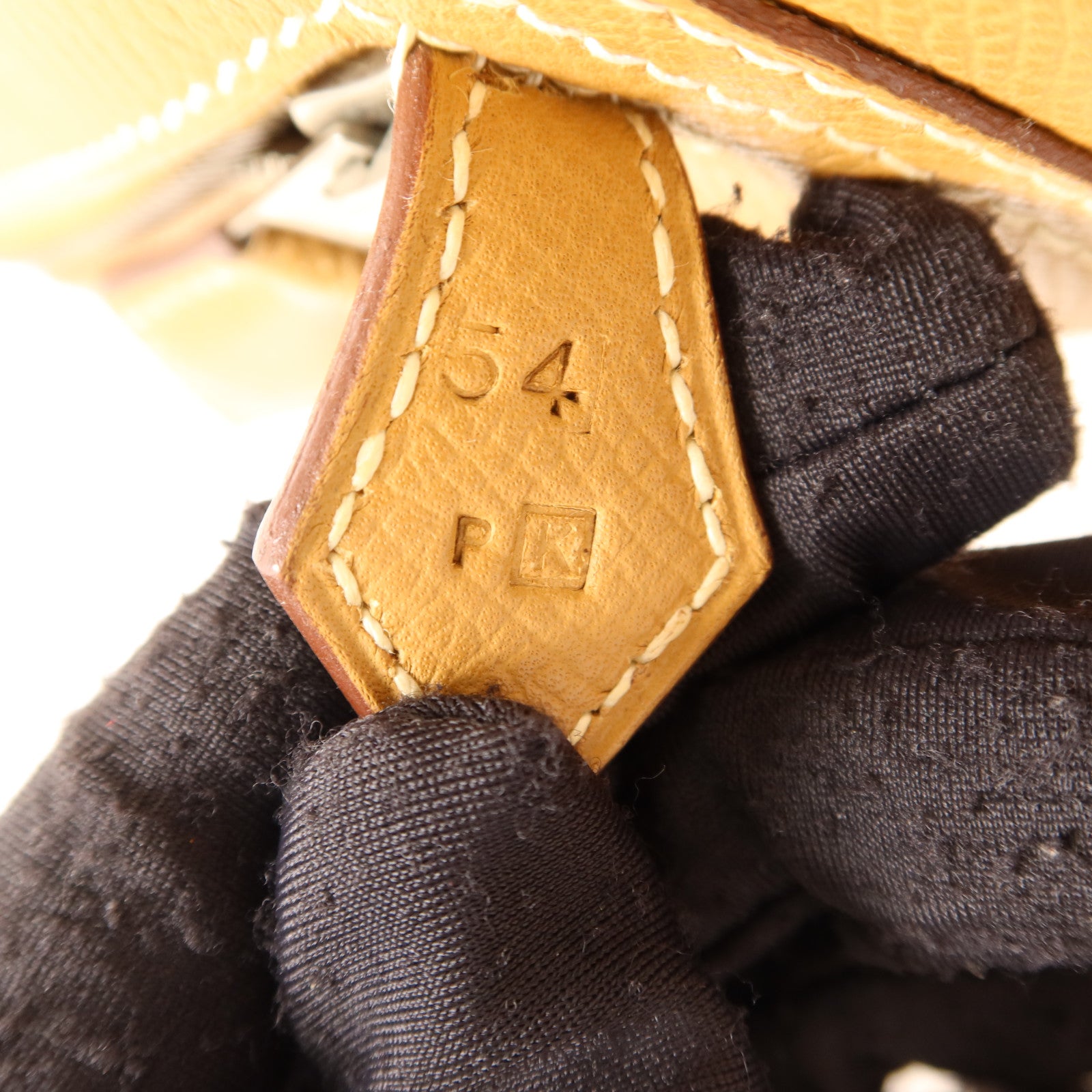 HERMES Epsom皮革Plume 32銀扣手挽袋Gold