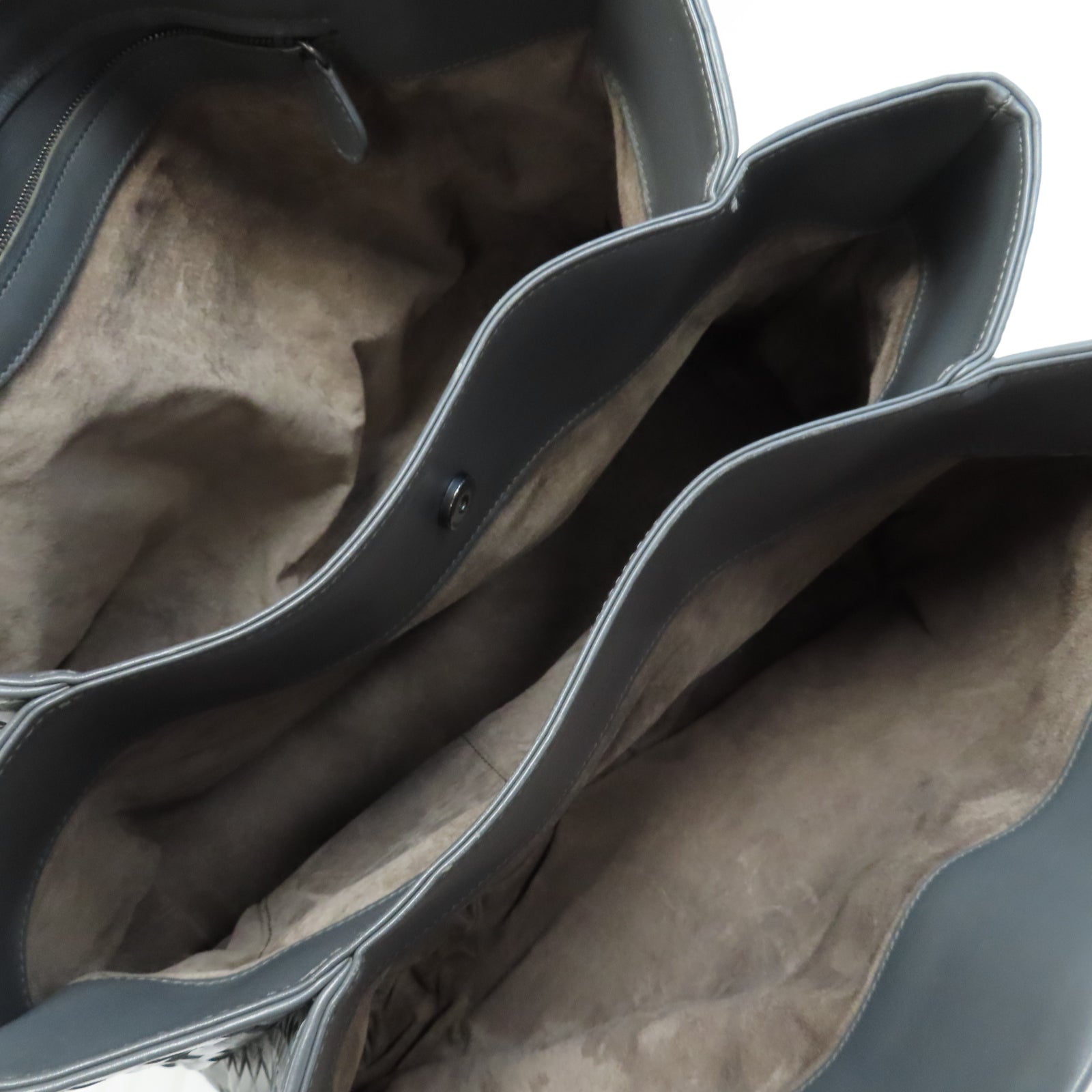 BOTTEGA VENETA 牛皮皮革Hand Bag銀扣手挽袋灰色