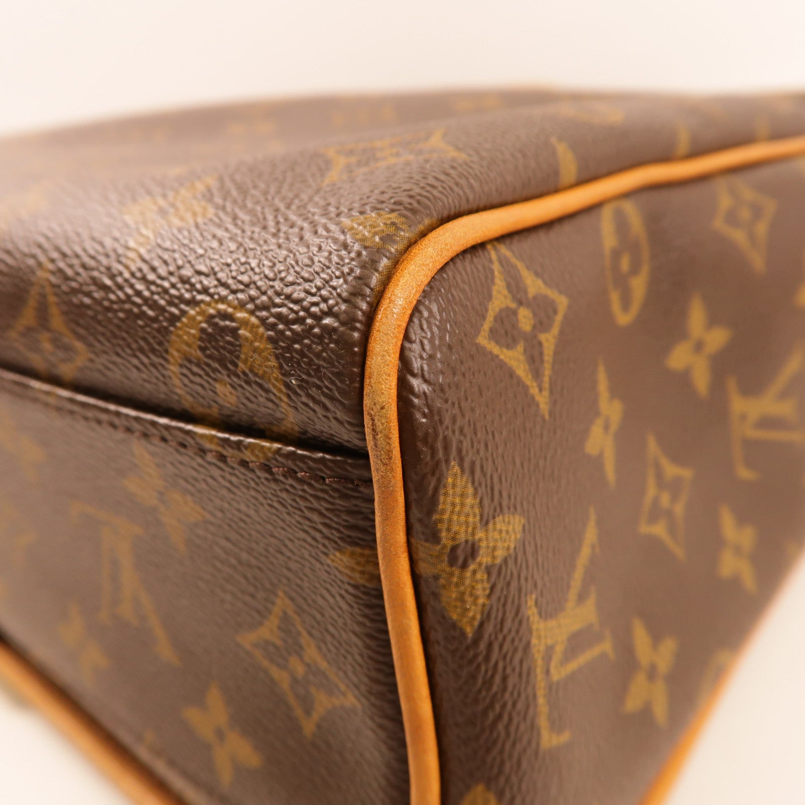 LOUIS VUITTON Monogram Abbesses金扣肩背袋