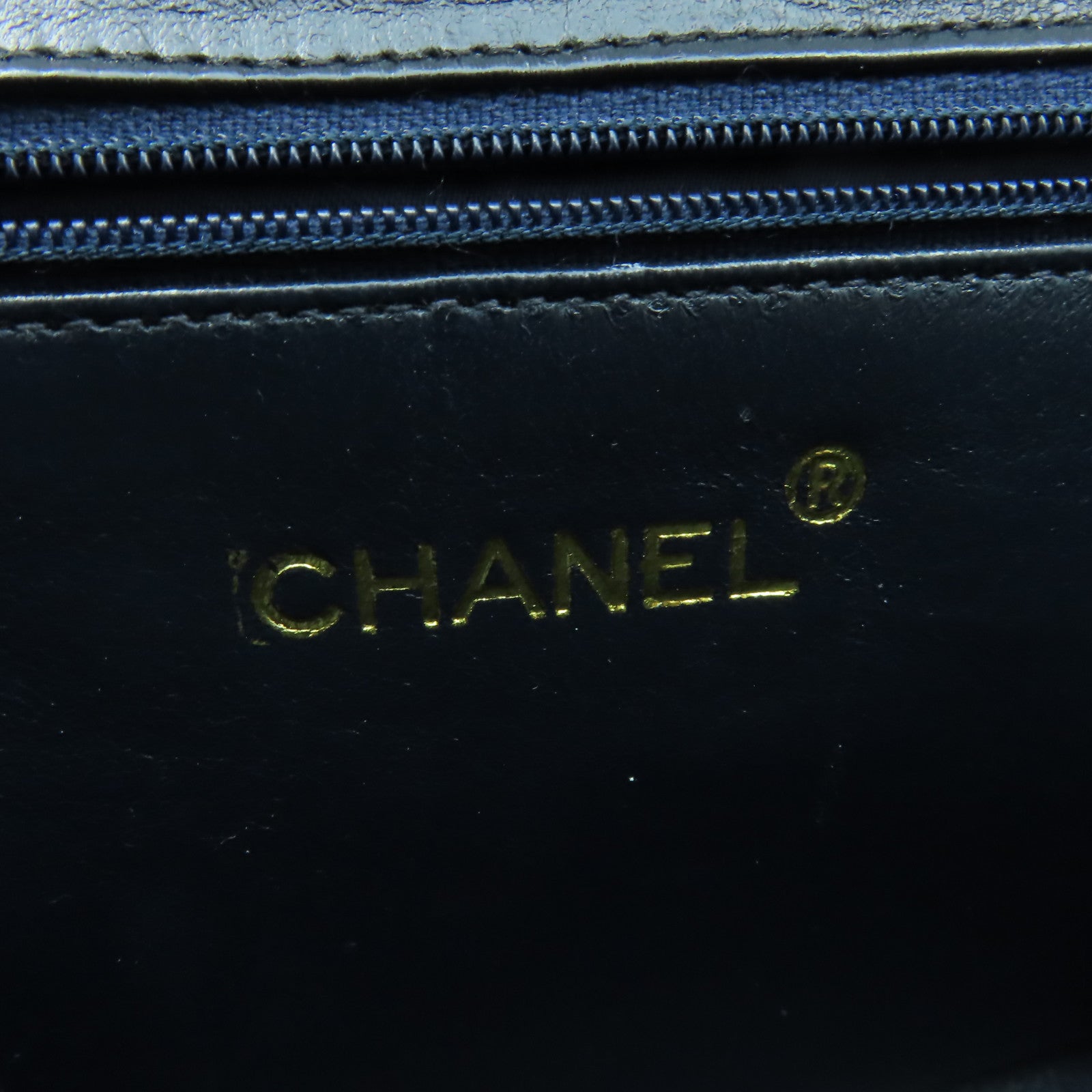 CHANEL 【激減優惠】菱格羊皮皮革Vintage Mini Diamond金扣肩背袋黑色