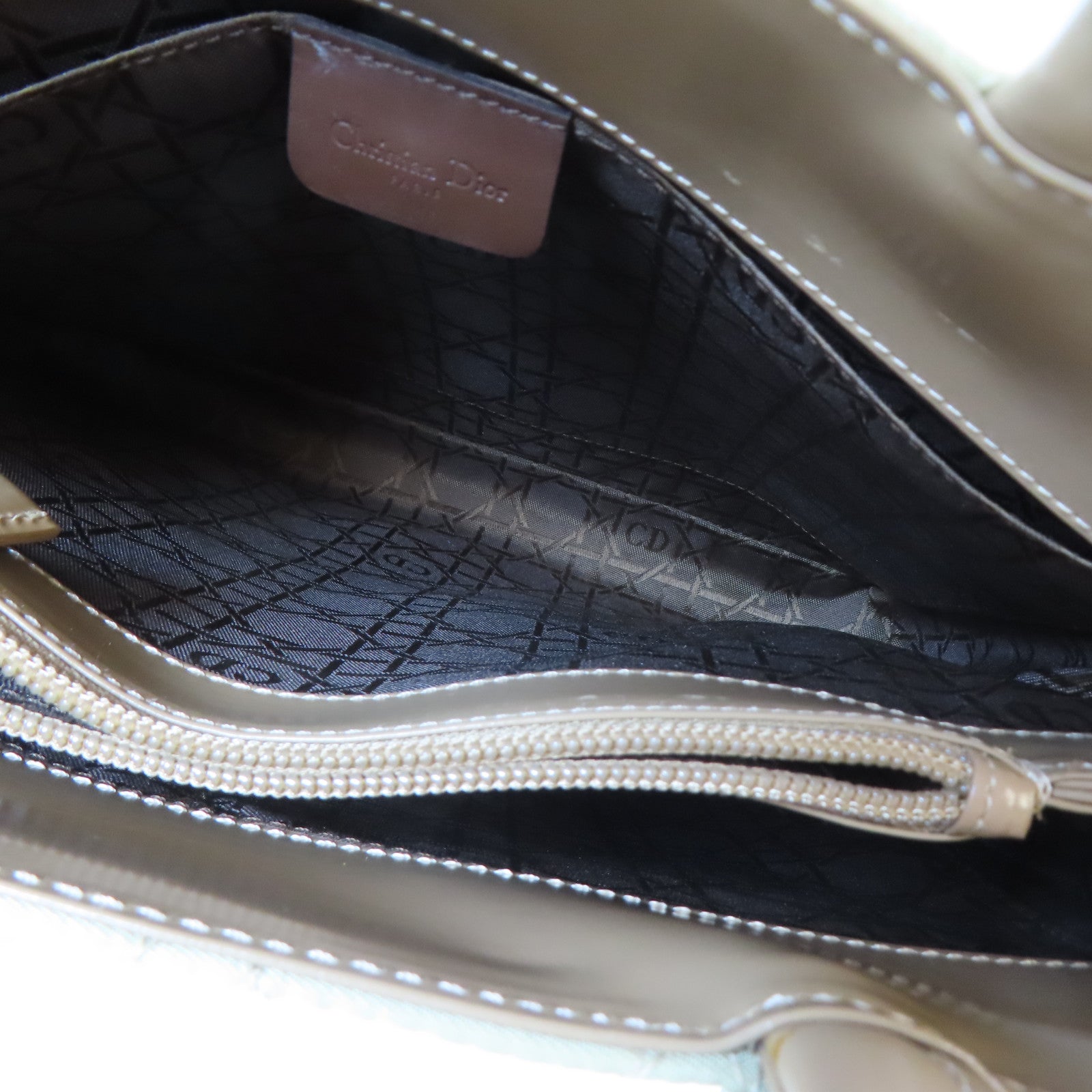 Dior 尼龍Hand Bag銀扣手挽袋卡其色